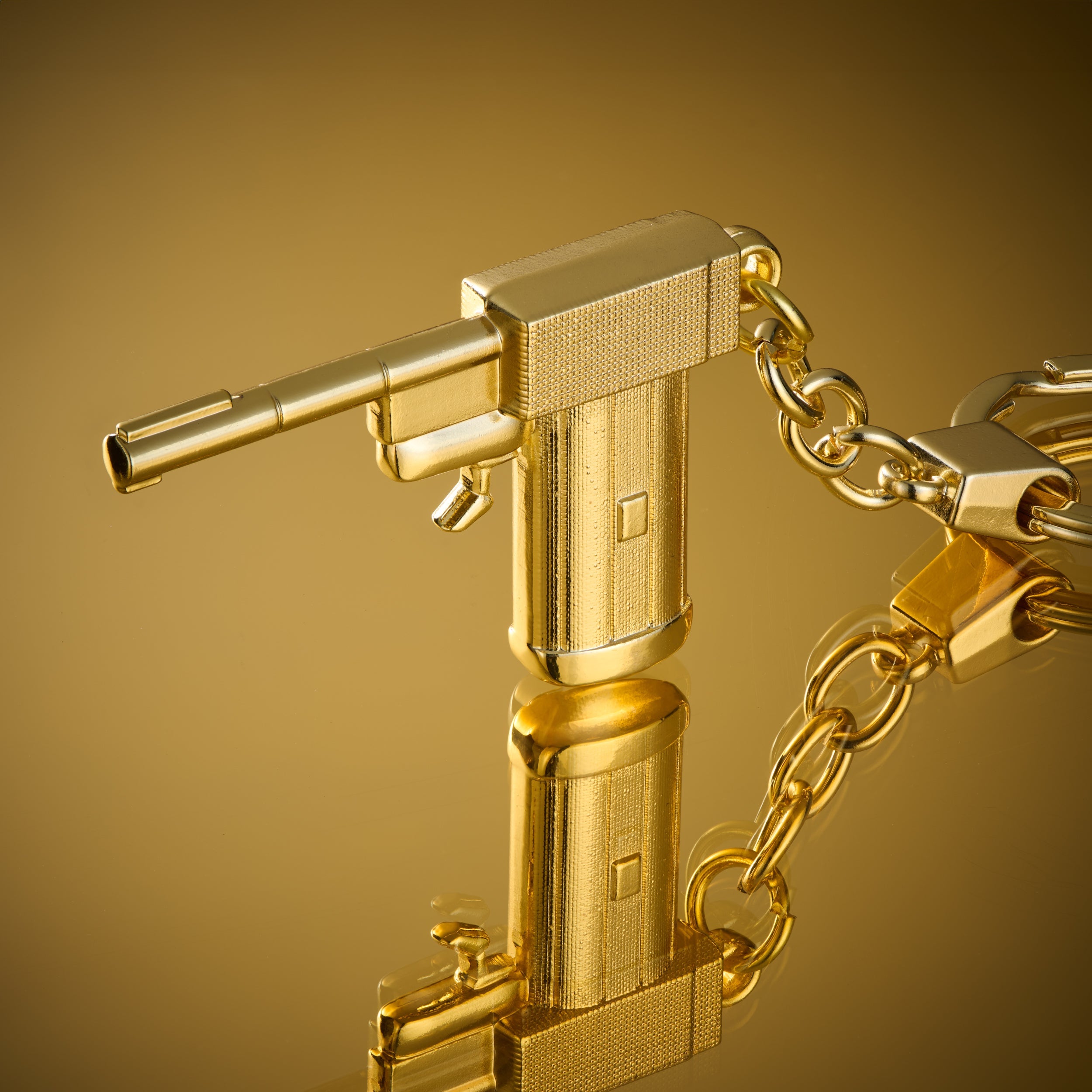 James Bond Golden Gun Keyring