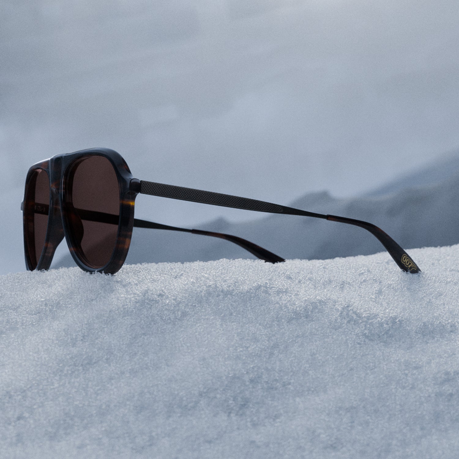 James Bond 007 Vedretta Sunglasses - Tamboura Tortoise / Antique Gold / Espresso Edition - By Barton Perreira (Pre-order)