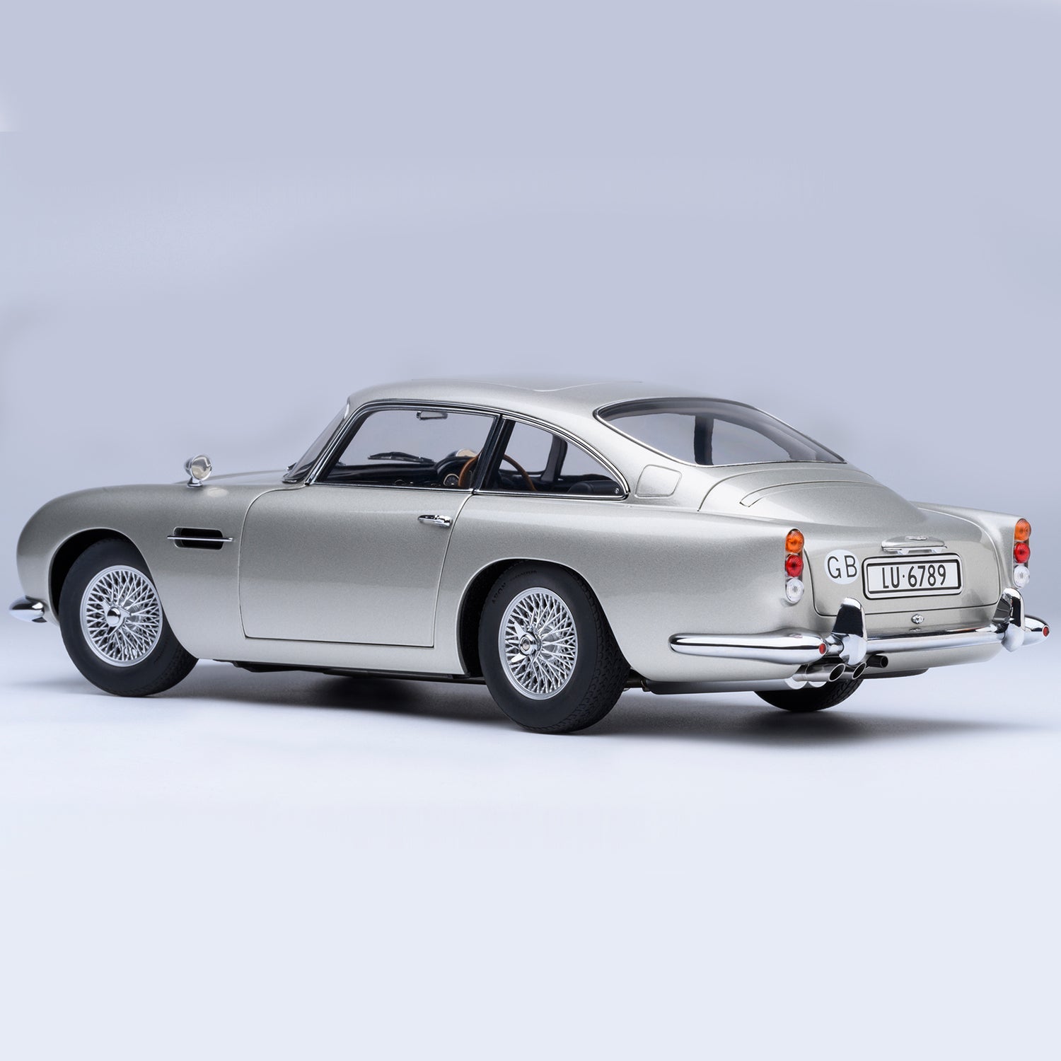 James Bond Aston Martin DB5 Model Car - Goldfinger Edition - By AUTOart
