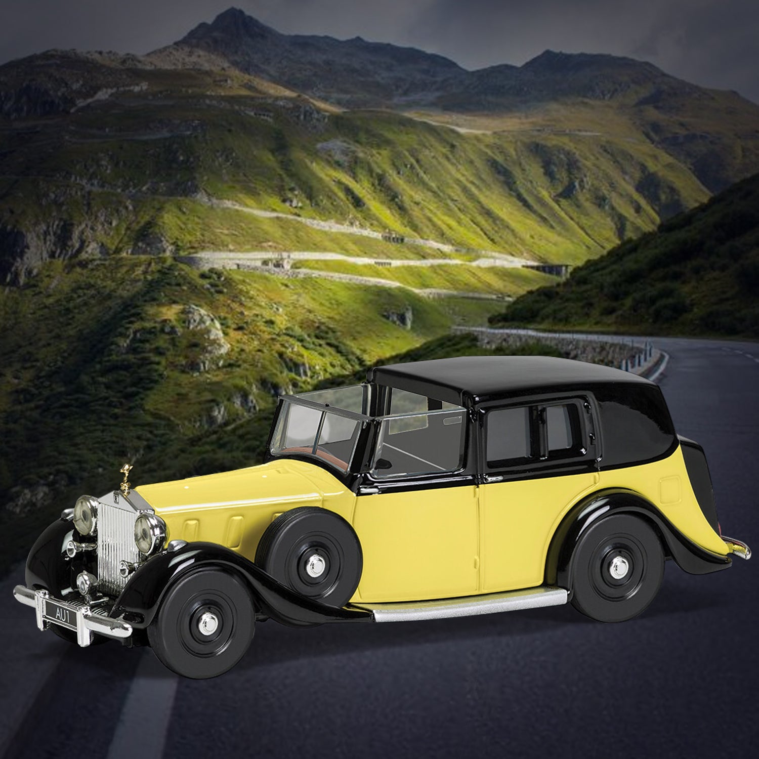 James Bond Rolls Royce Phantom III Model Car - Goldfinger Edition - By Corgi