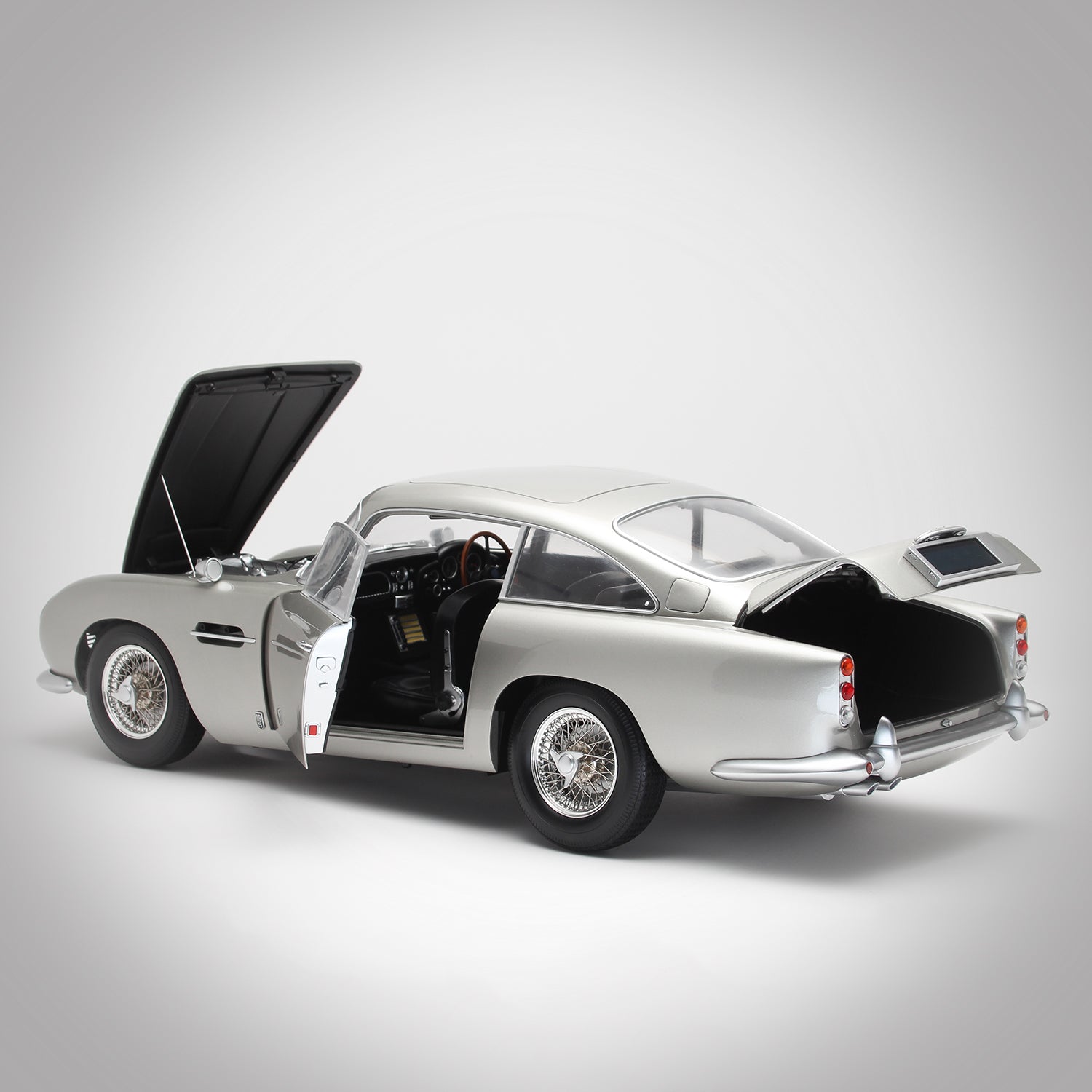 James Bond No Time To Die Aston Martin DB5 Model Car Kit - Numbered Collector's Edition - By Agora Models