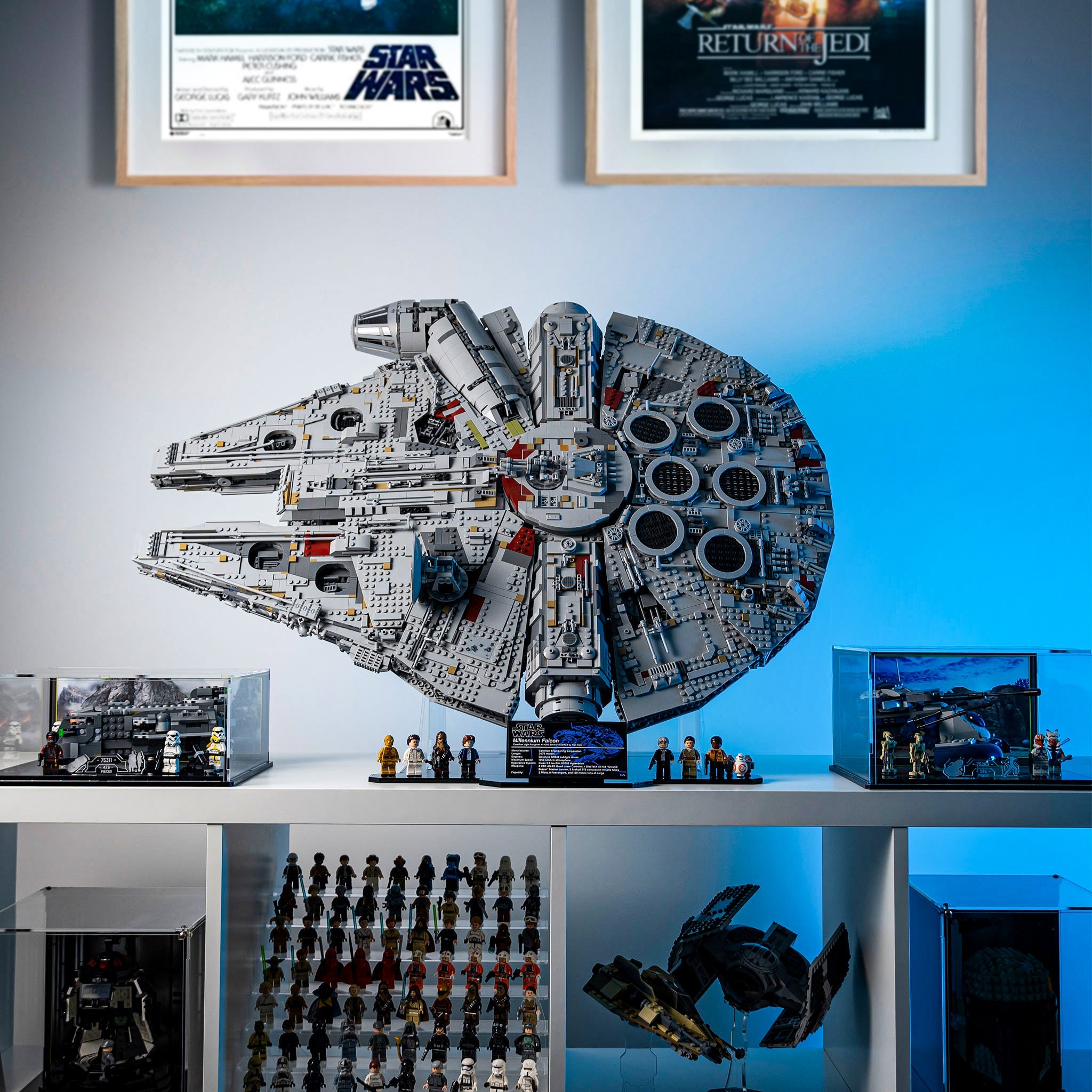 Display Stand for LEGO® Star Wars™ UCS Millennium Falcon (75192)