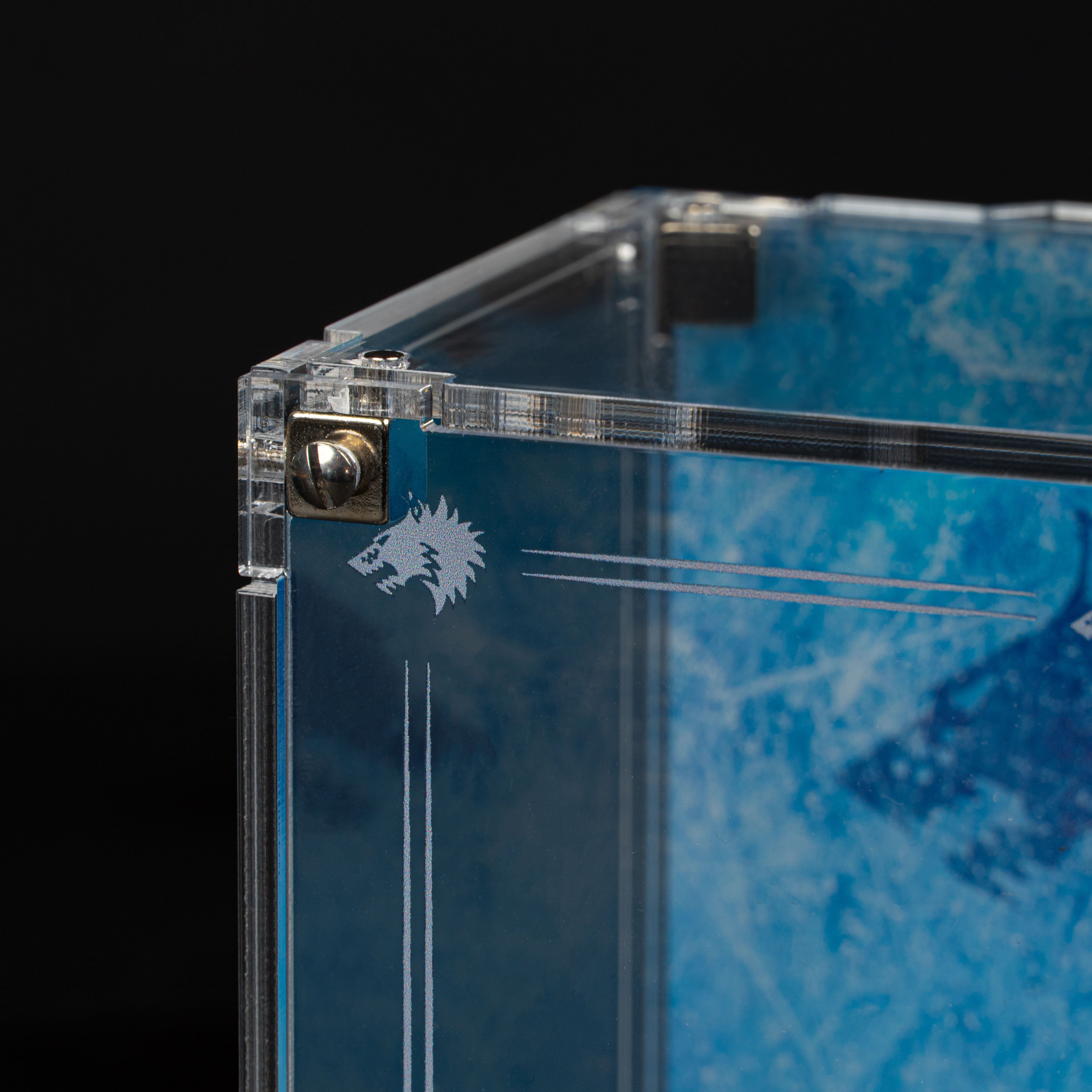 Display Case for Warhammer® 40,000 Logan Grimnar