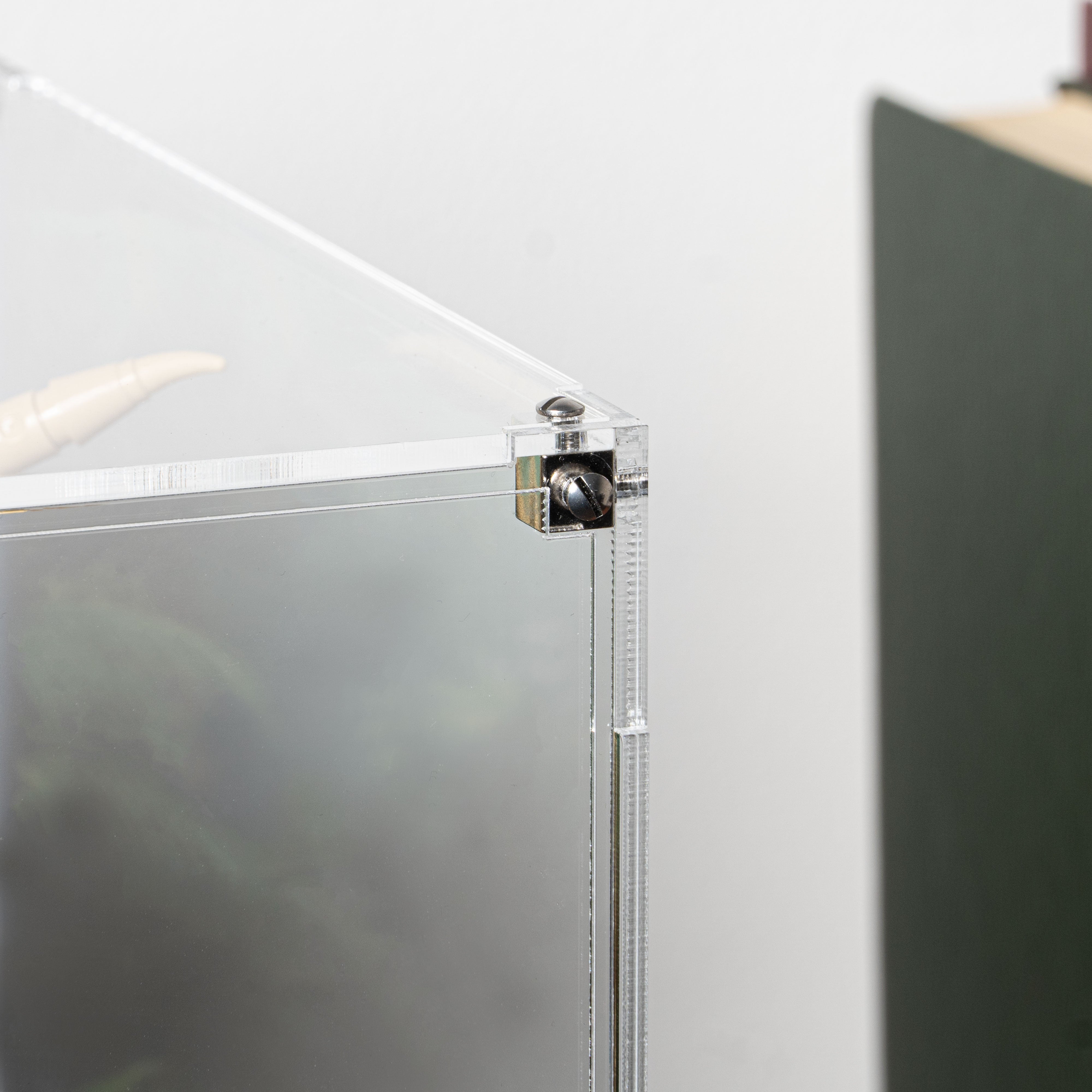 Display Case for LEGO® Jurassic World: Dinosaur Fossils Triceratops Skull (76969)