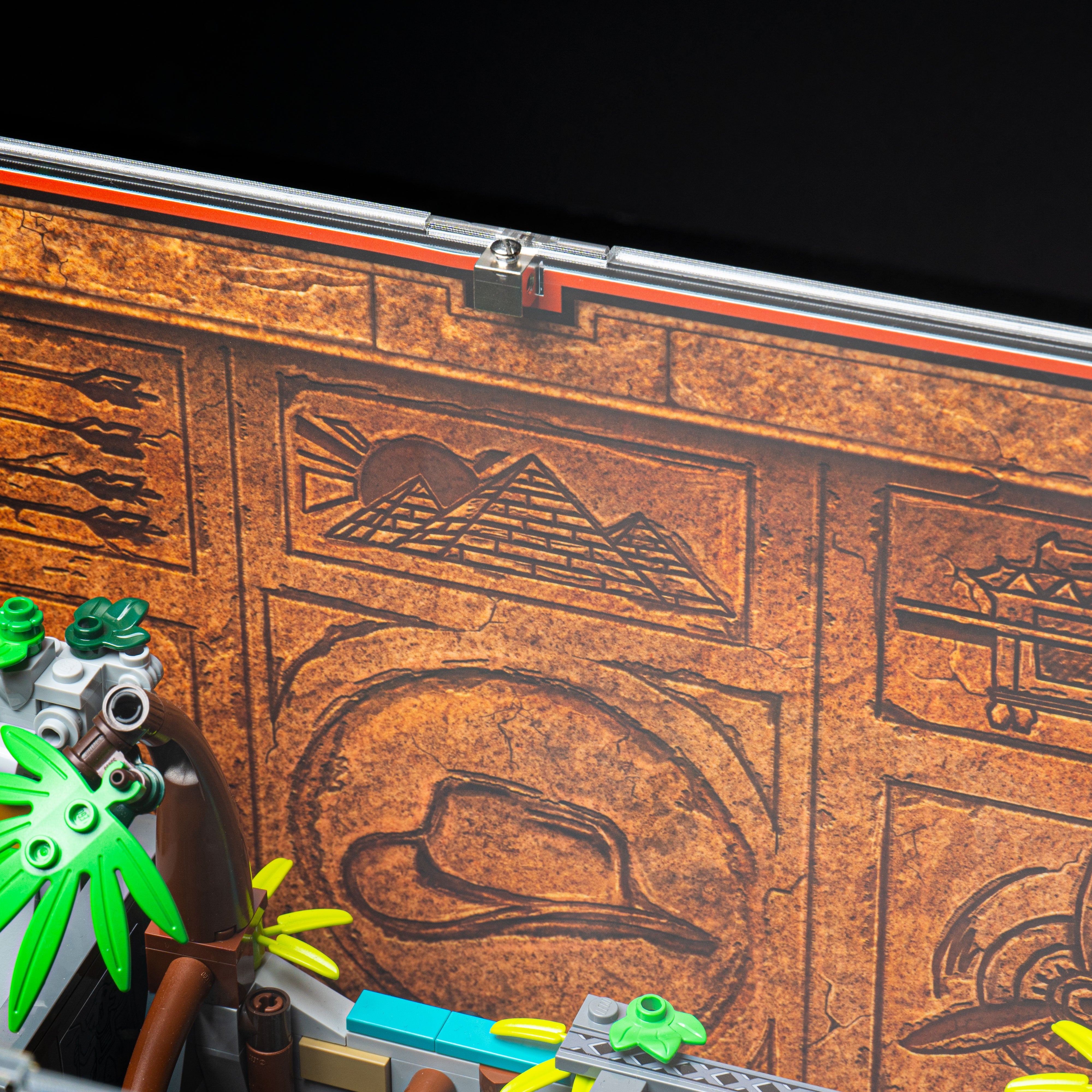 Limited Edition Display Case for LEGO® Indiana Jones™ Temple of the Golden Idol (77015)