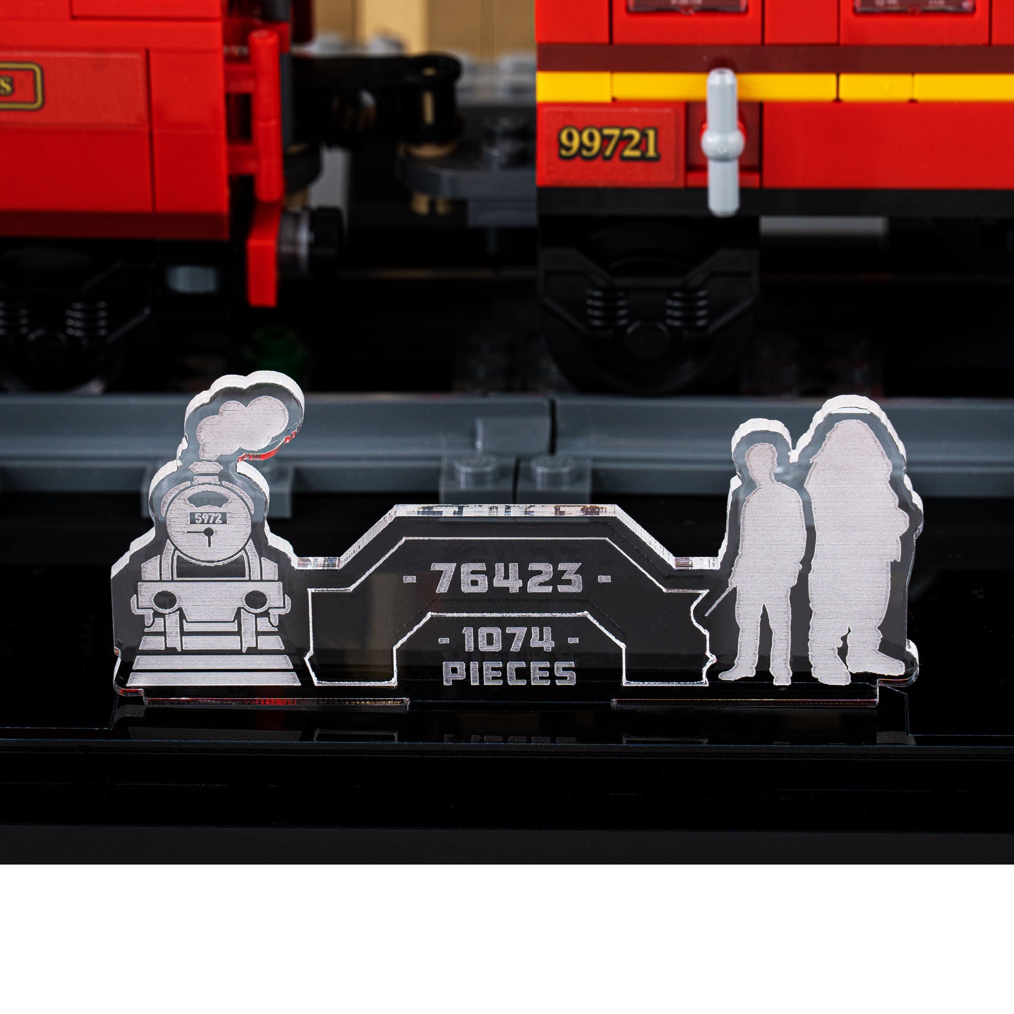 Display Case for LEGO® Harry Potter Hogwarts Express™ & Hogsmeade™ Station (76423)