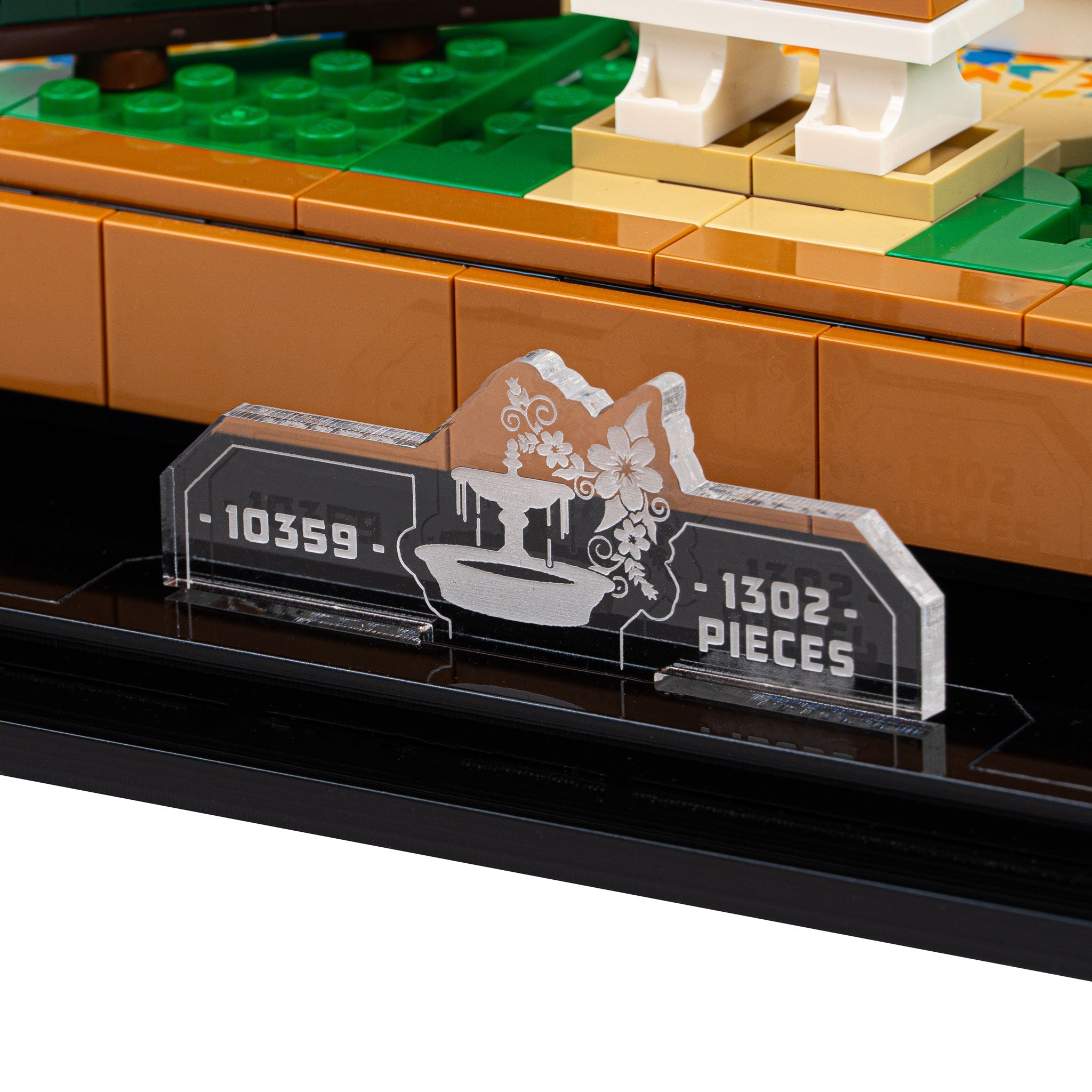 Display Case for LEGO® Icons: Fountain Garden (10359)