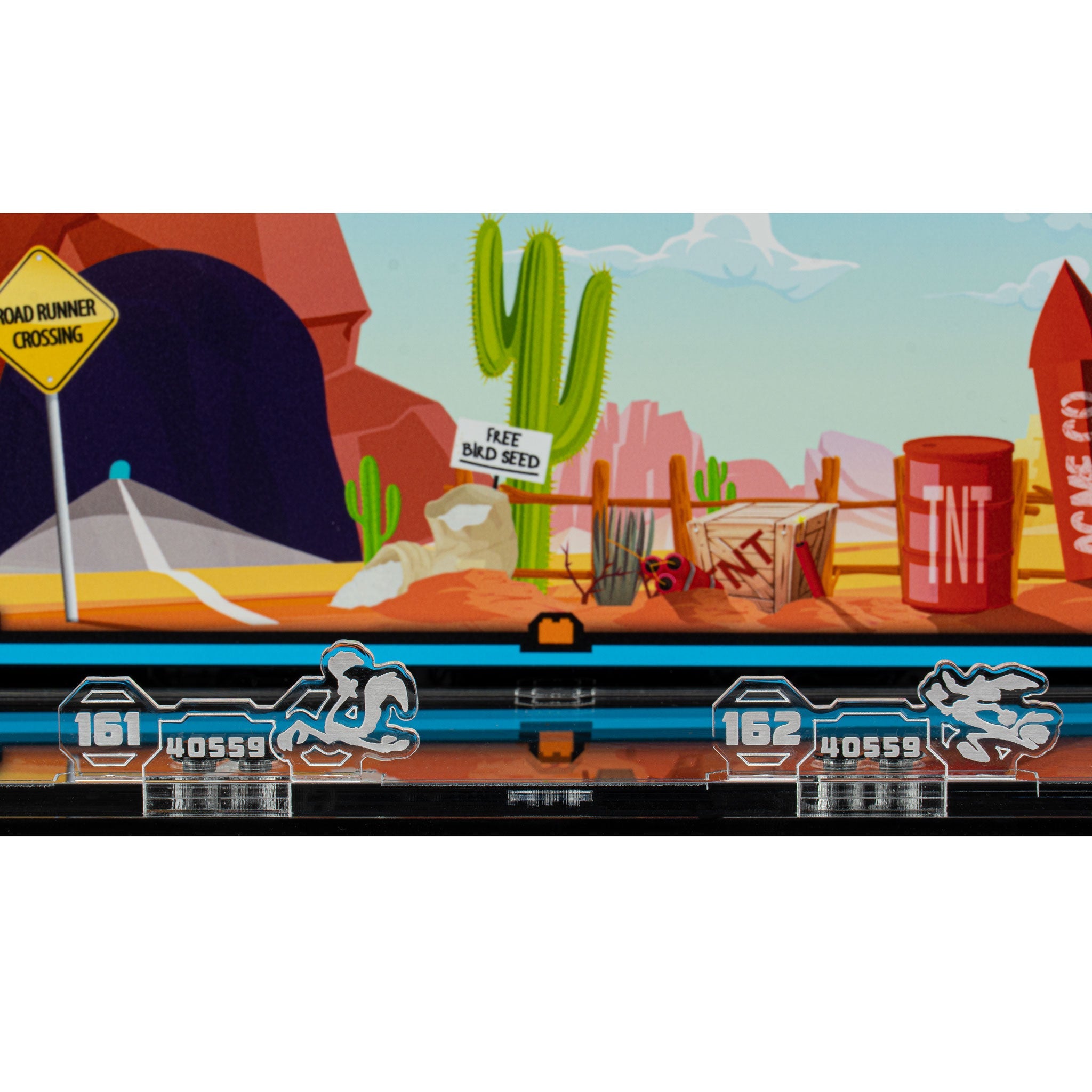 Wall Mounted Display Case for LEGO® Brickheadz Road Runner & Wile. E. Coyote (40559)