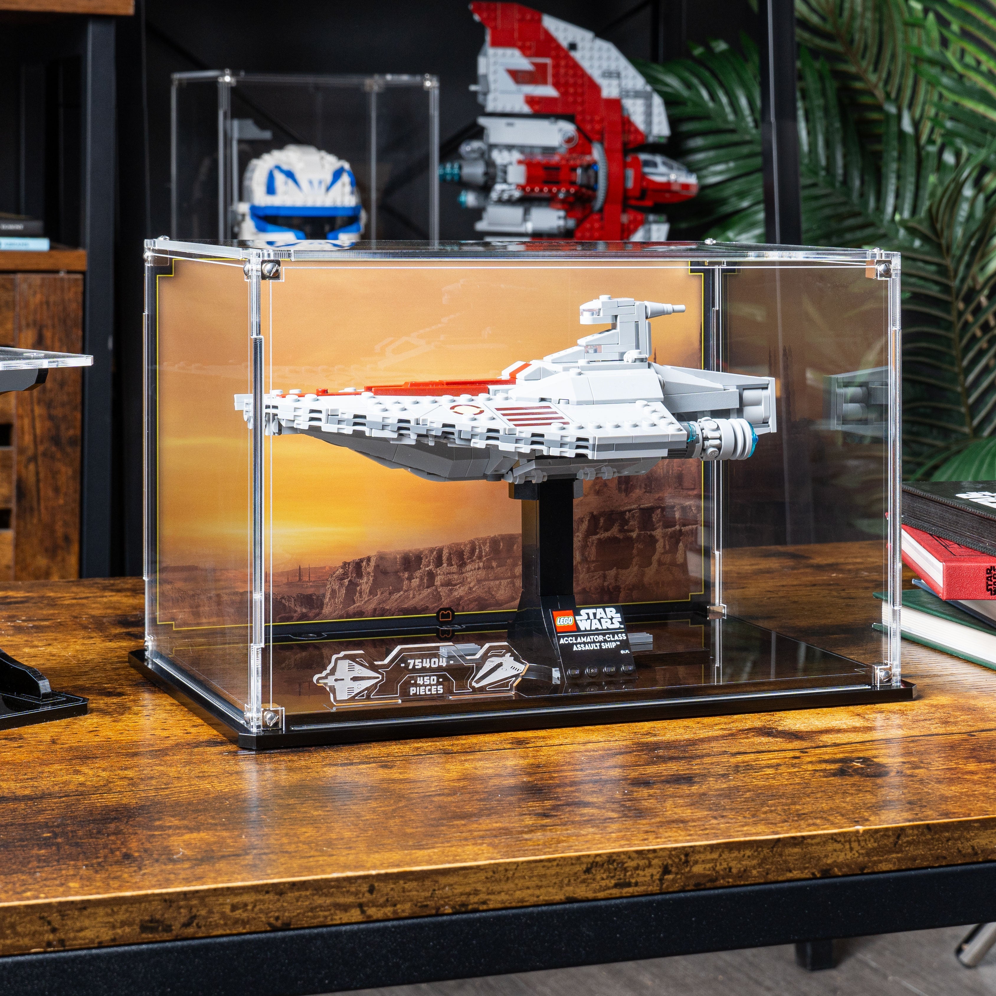 Display Case for LEGO® Star Wars: Acclamator-Class Assault Ship™ (75404)