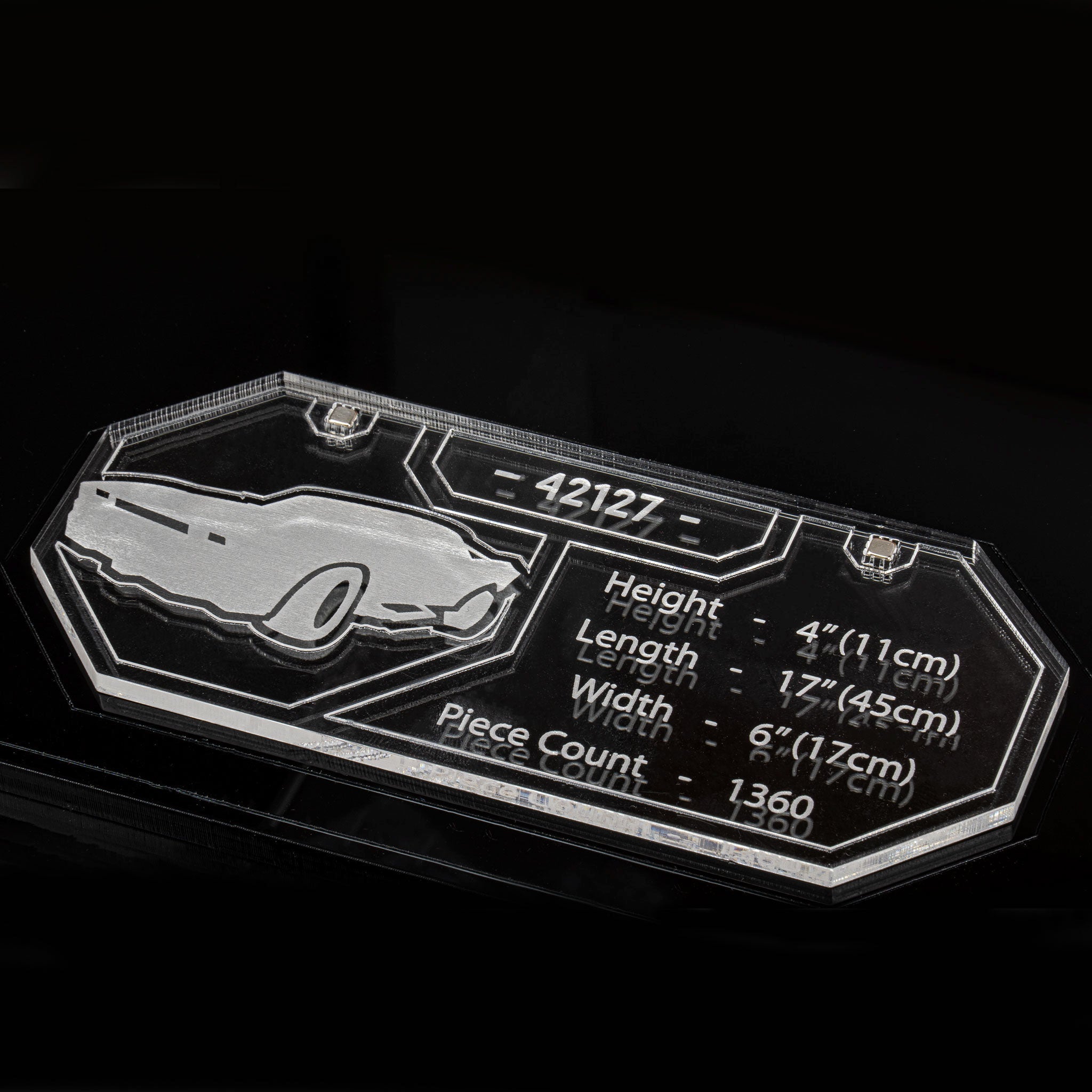Display Case for LEGO® The Batman™ - Batmobile™ (42127)