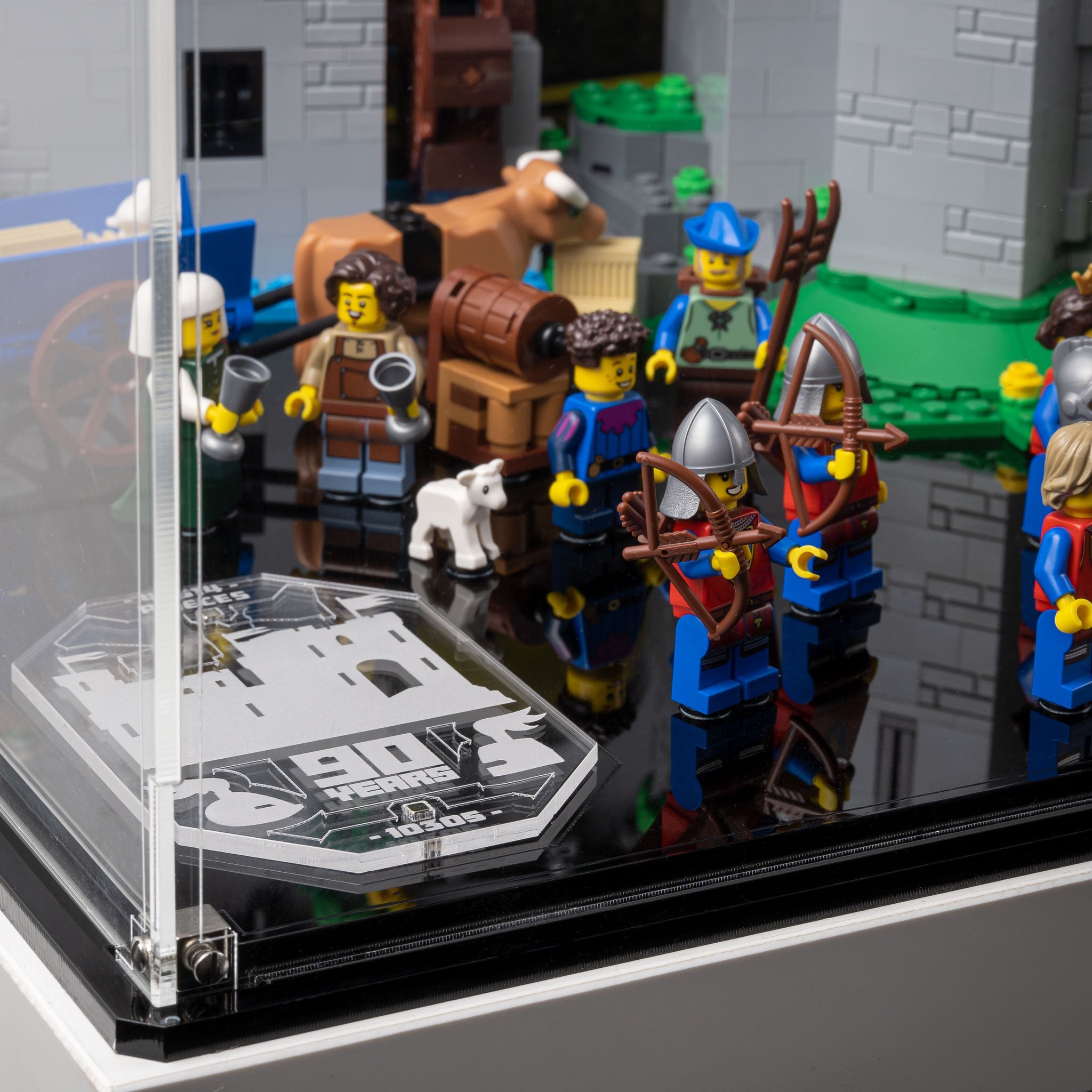 Display Case for LEGO® Lion Knights' Castle (10305)