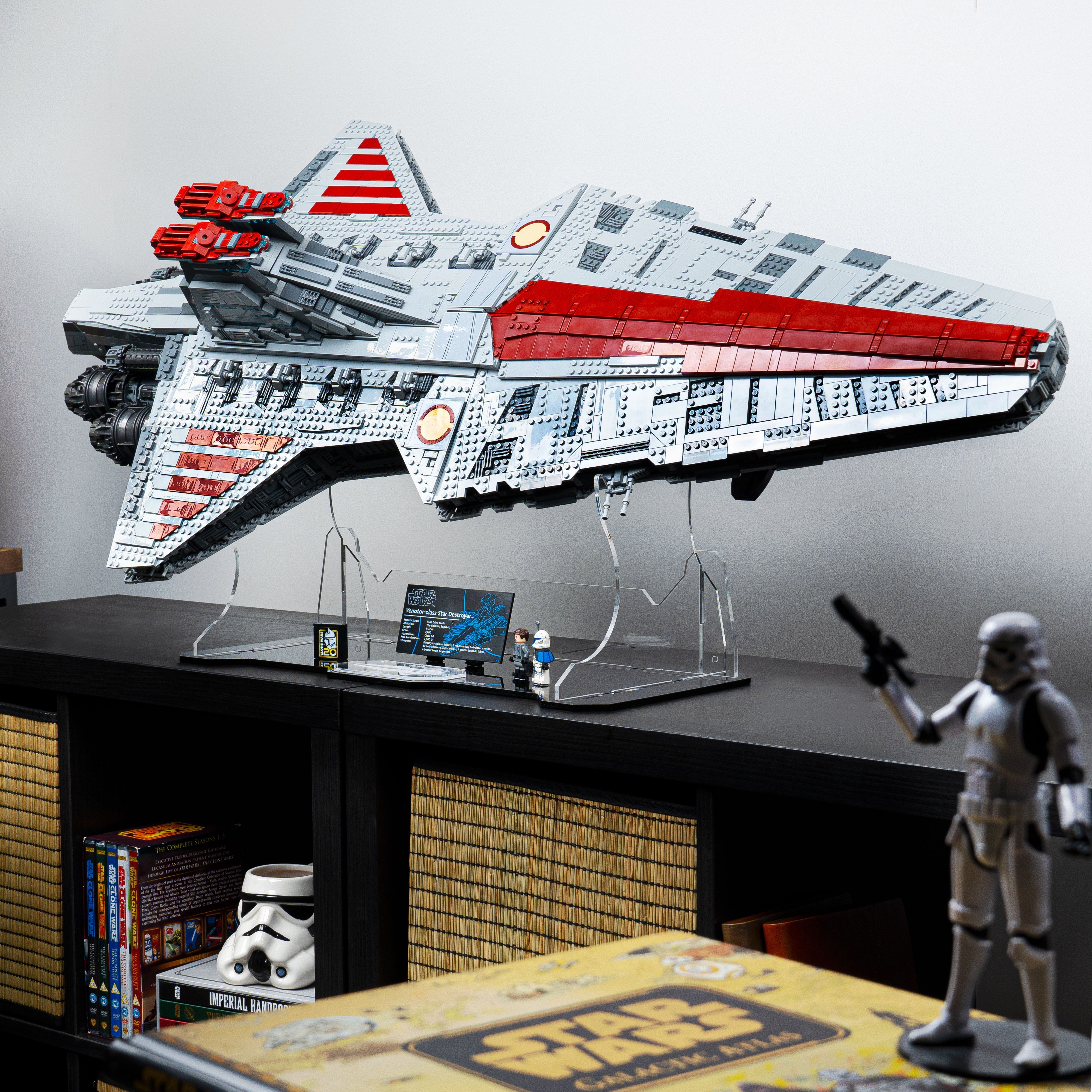 Display Stand for LEGO® Star Wars™ Venator-Class Republic Attack Cruiser (75367)