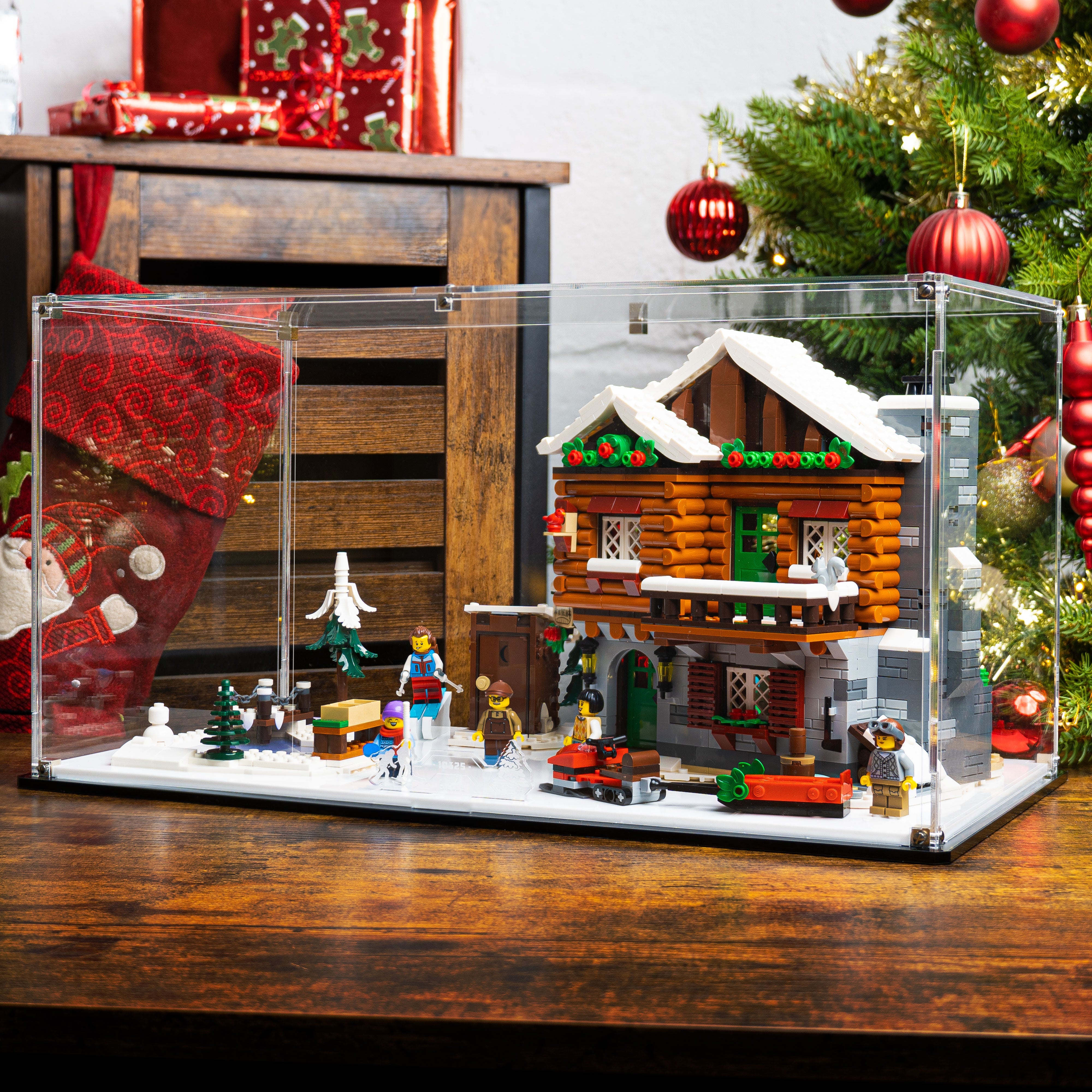 Clear Display Case for LEGO® Alpine Lodge (10325)