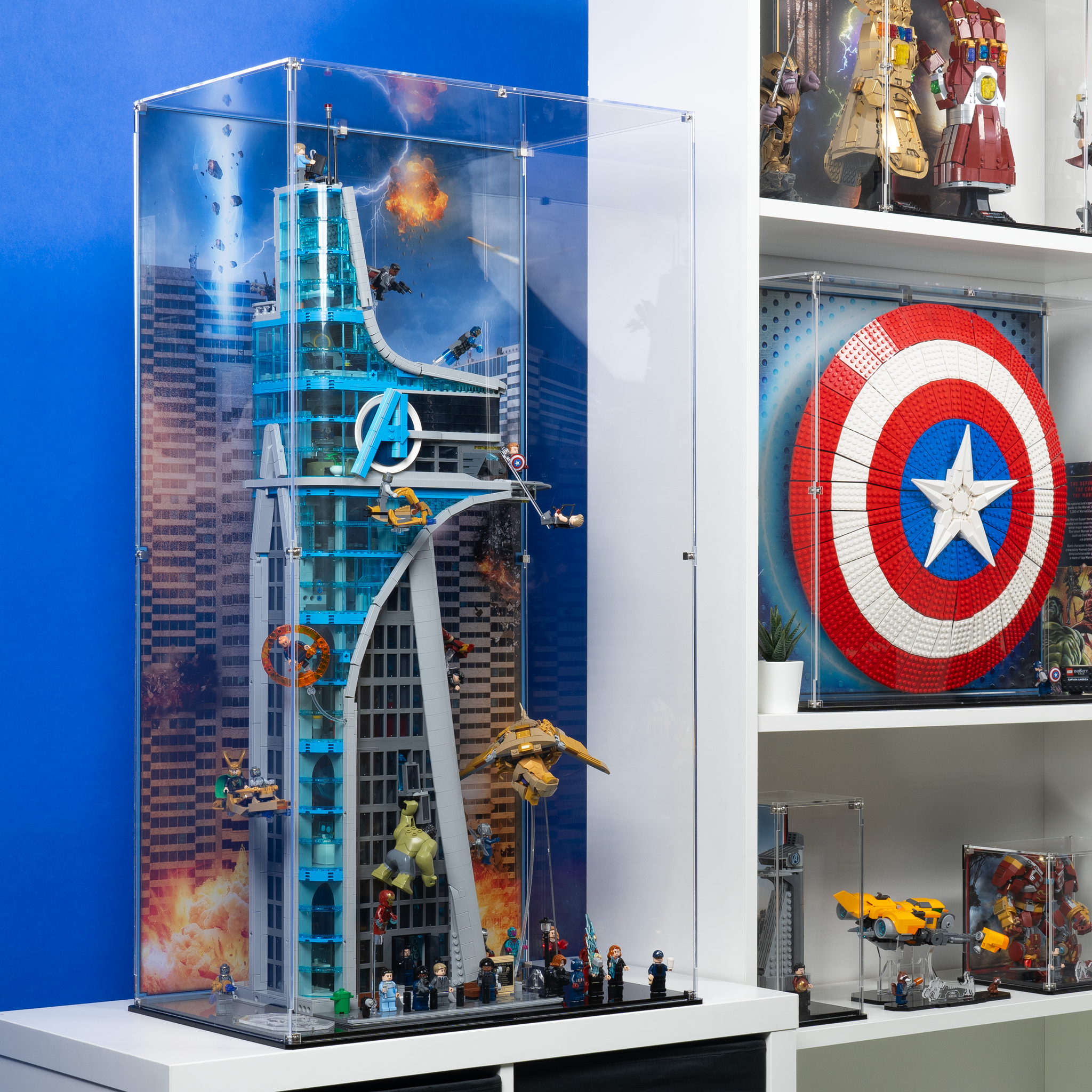 Display Case for LEGO® Marvel: Avengers Tower (76269)