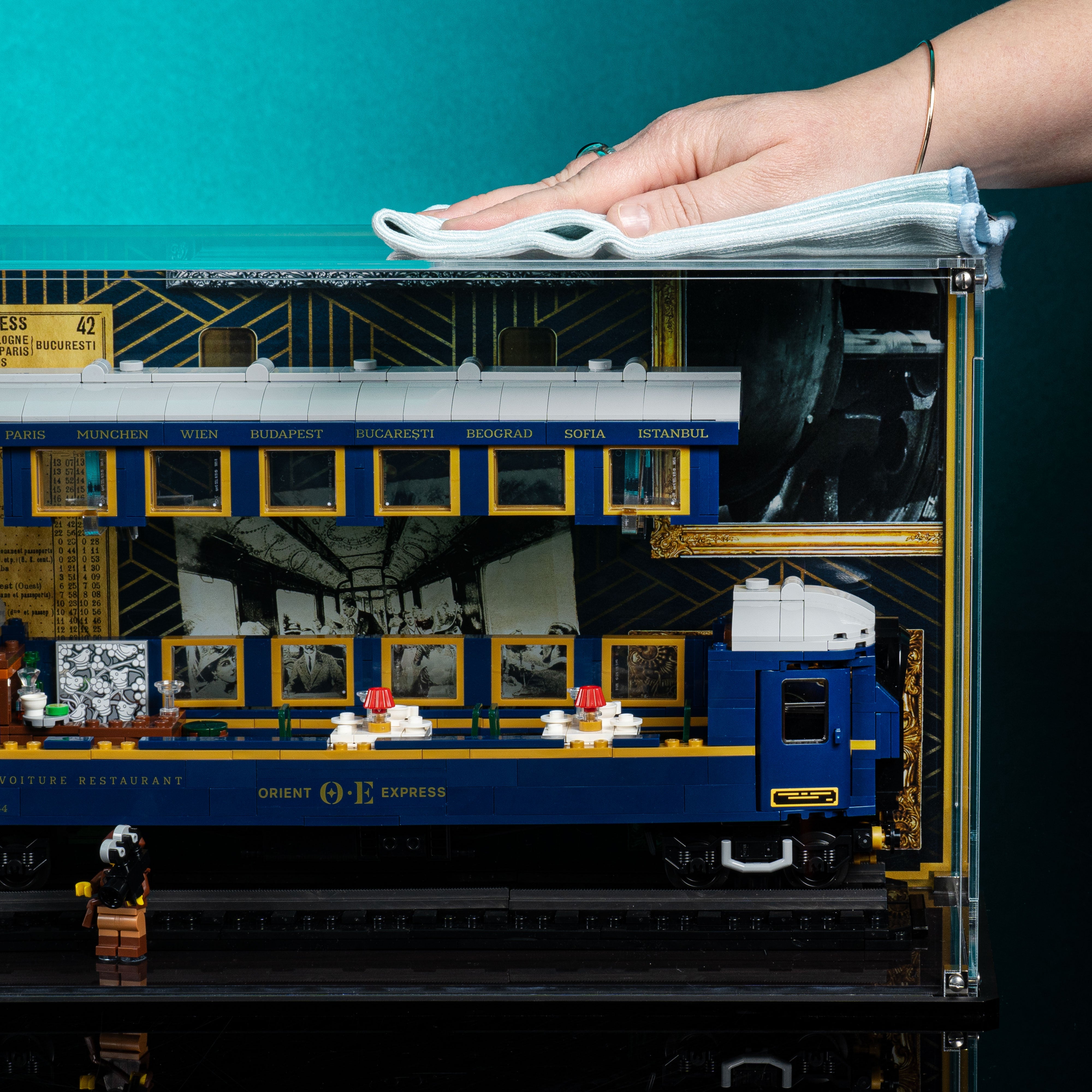 Limited Edition Display Case for LEGO® Ideas: The Orient Express Train (21344)