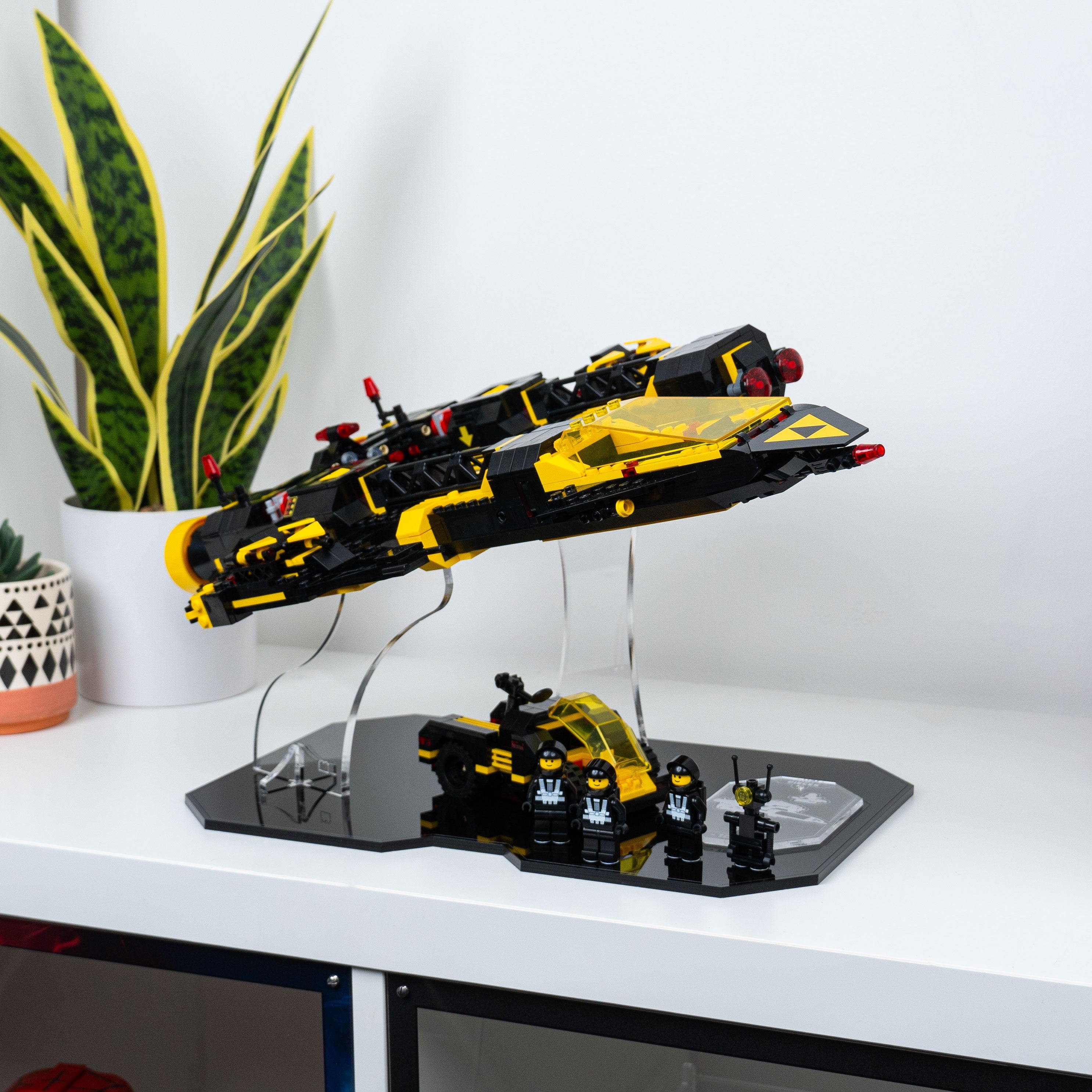 Display Stand for LEGO® Icons: Blacktron Renegade (10355)