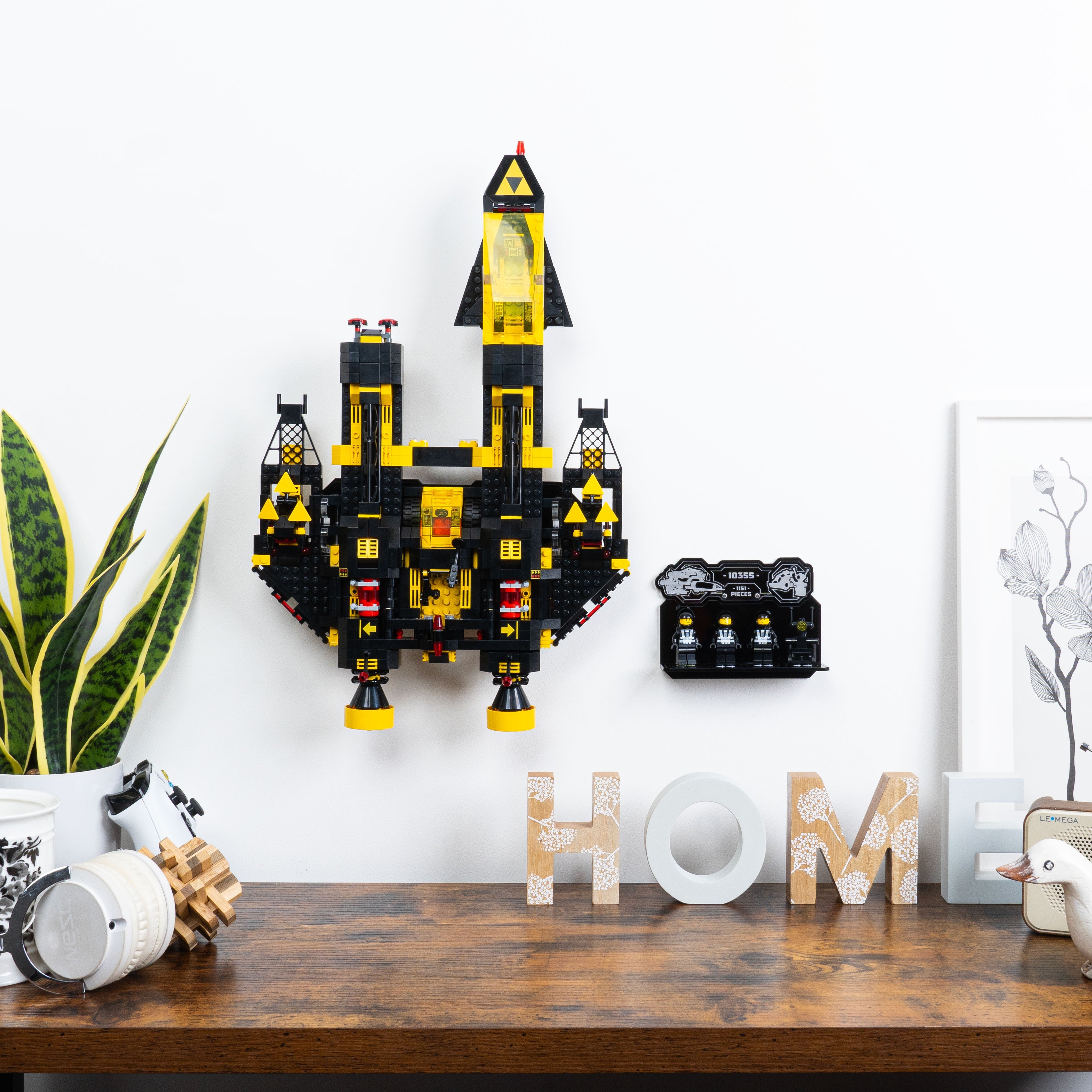 Wall Mounted Display Stand for LEGO® Icons: Blacktron Renegade (10355)