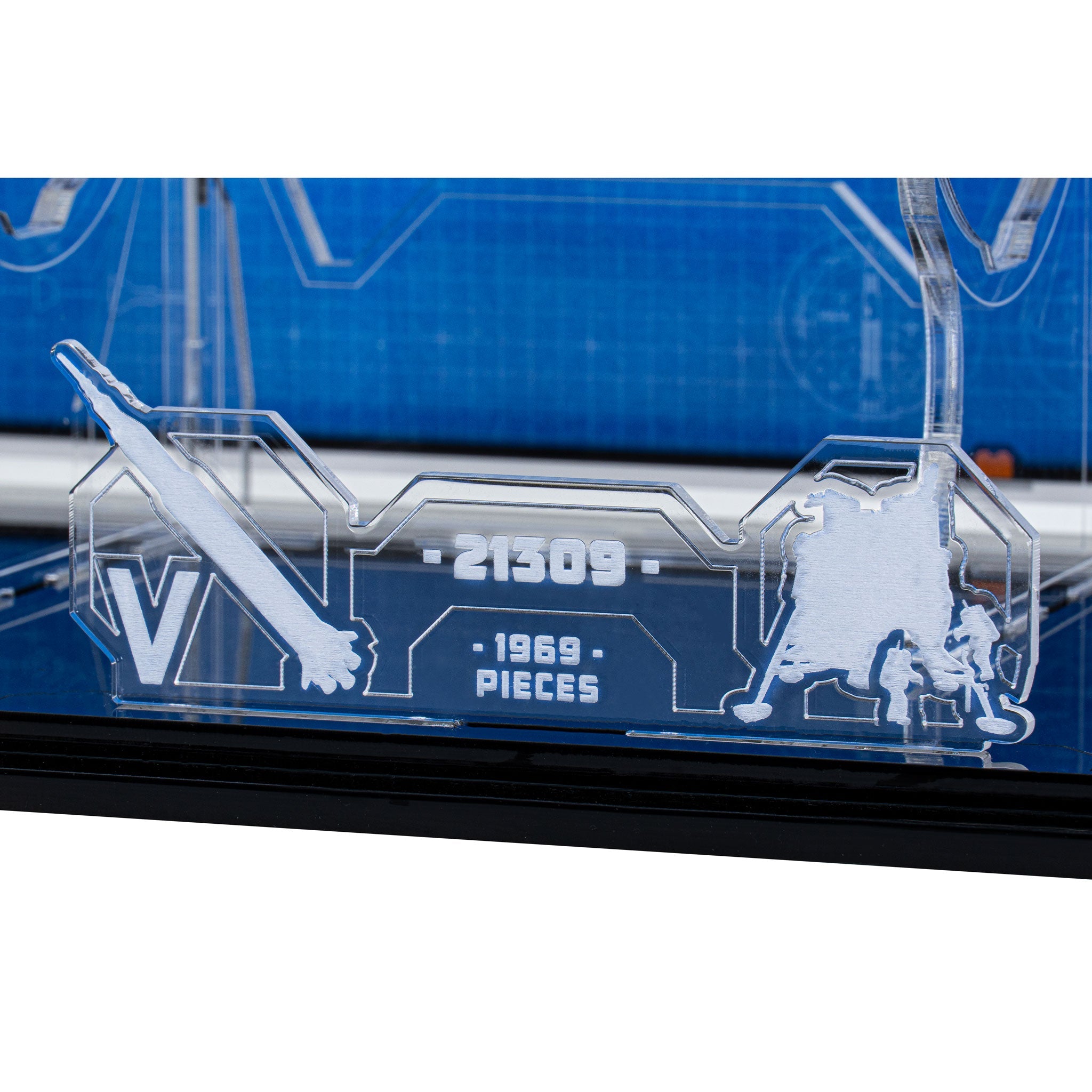Display Case (horizontal) for LEGO® Ideas: NASA Apollo Saturn V (21309)