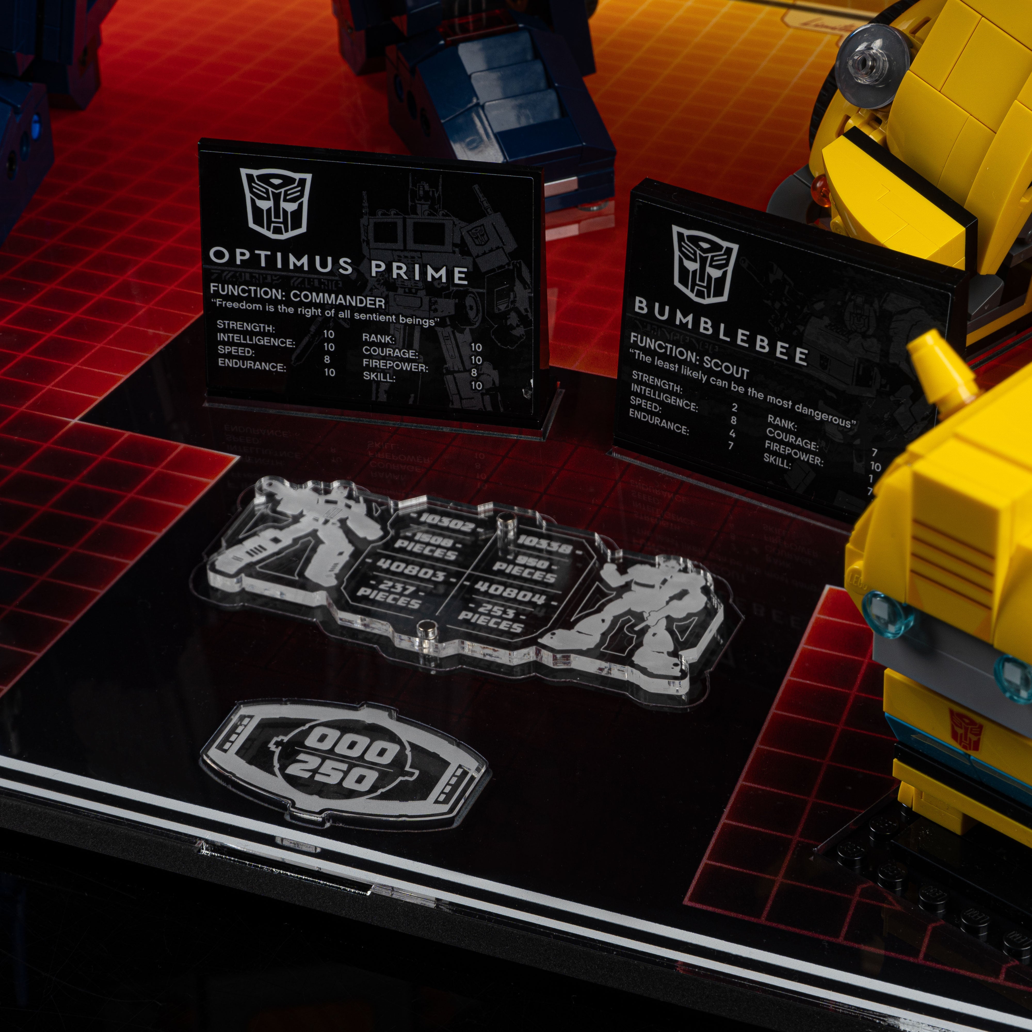 Limited Edition Display Case for LEGO® BrickHeadz / Icons Optimus Prime & Bumblebee (10338, 10302, 40804, 40803)