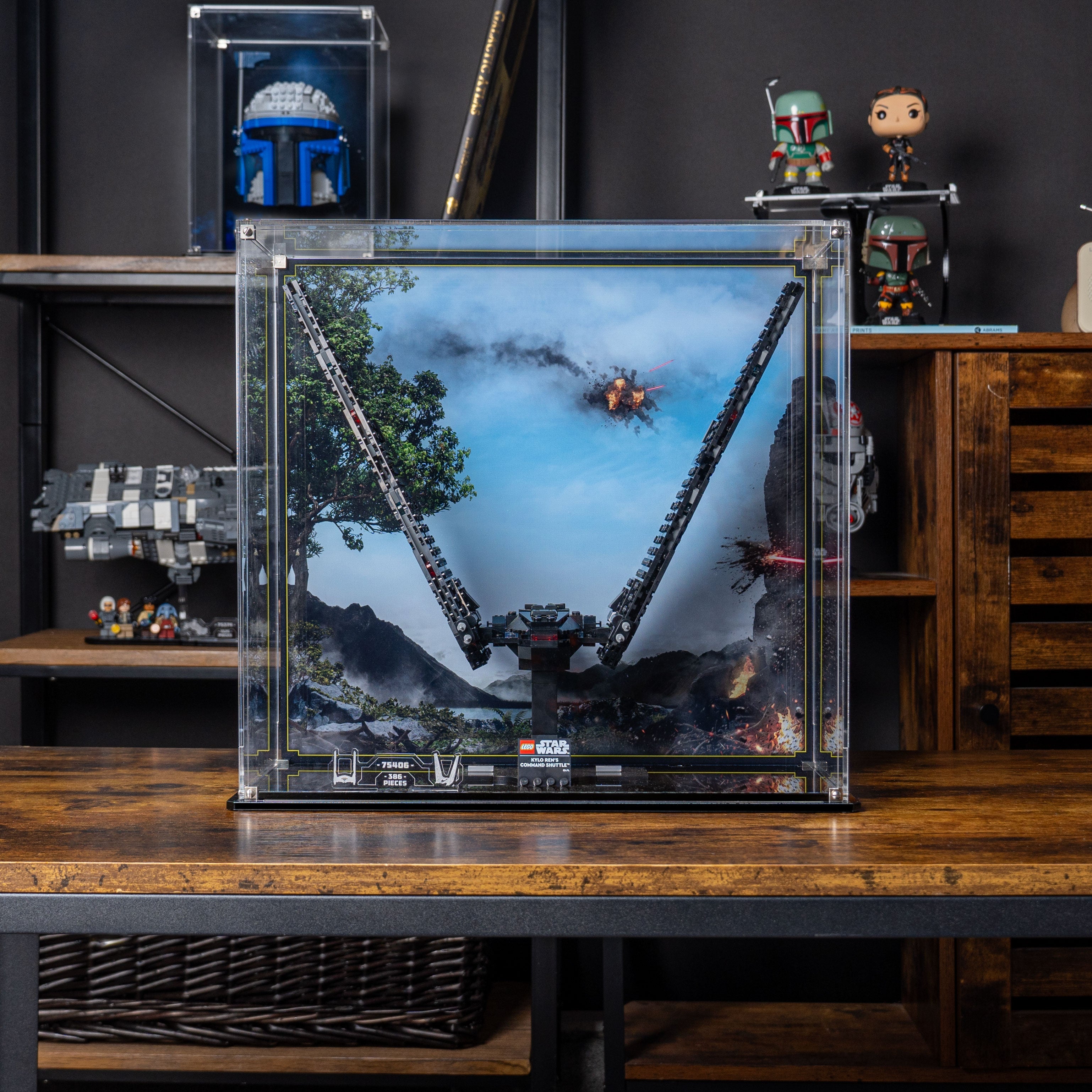 Display Case for LEGO® Star Wars™ Kylo Ren's Command Shuttle (75406)