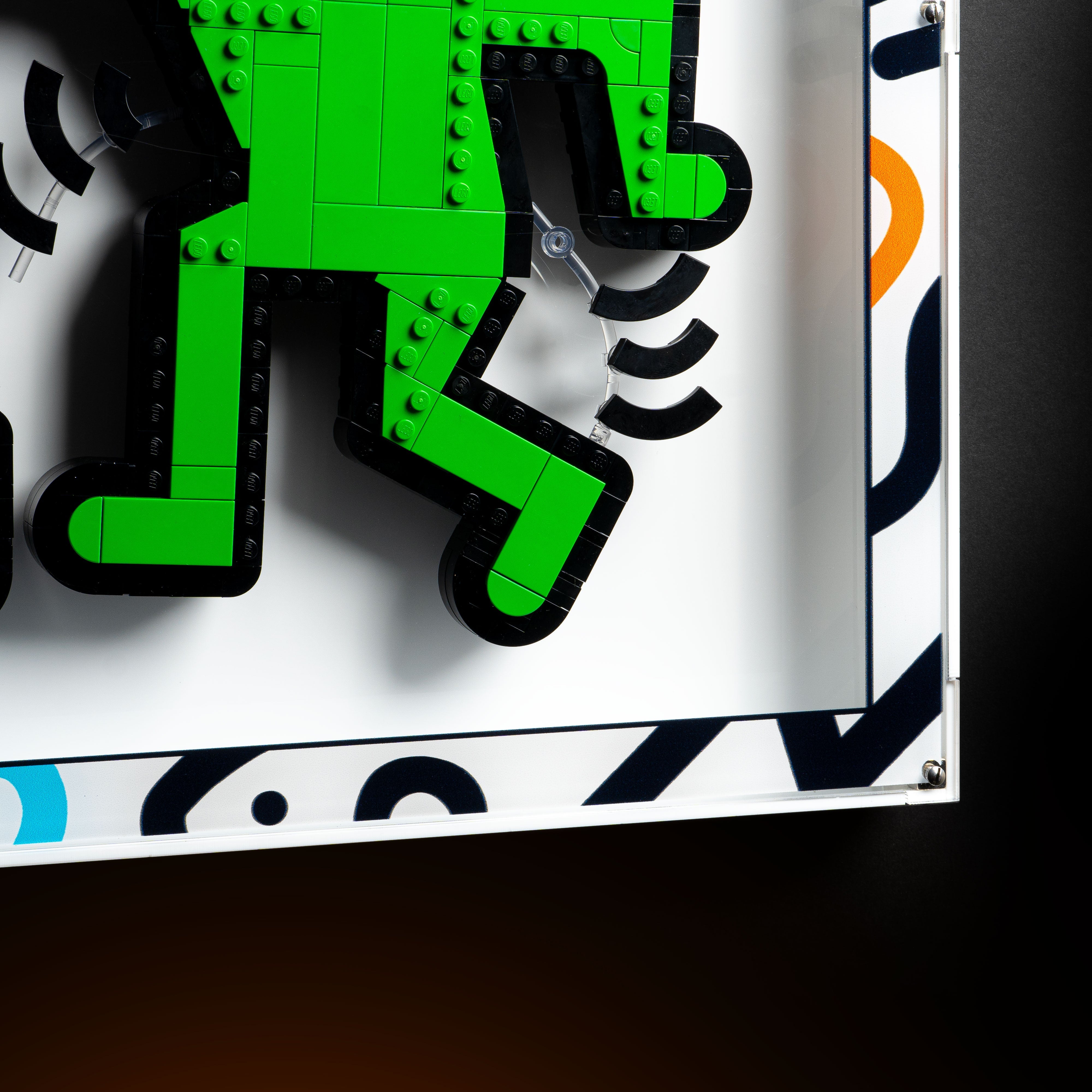 Limited Edition Wall Mounted Display Case for LEGO® Art: Keith Haring – Dancing Figures (31216)