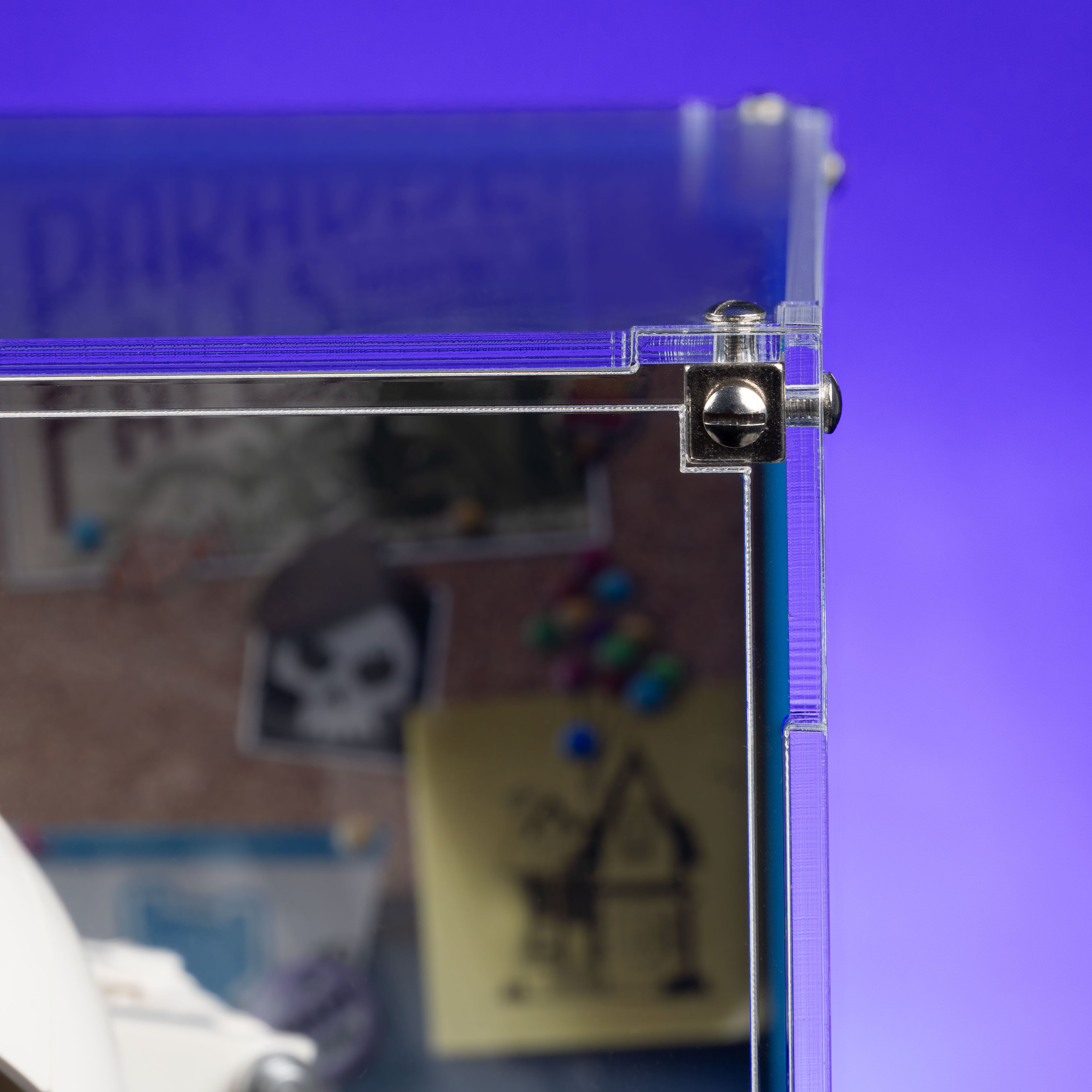 Limited Edition Display Case for LEGO® Ideas: Disney Pixar Luxo Jr. (21357)