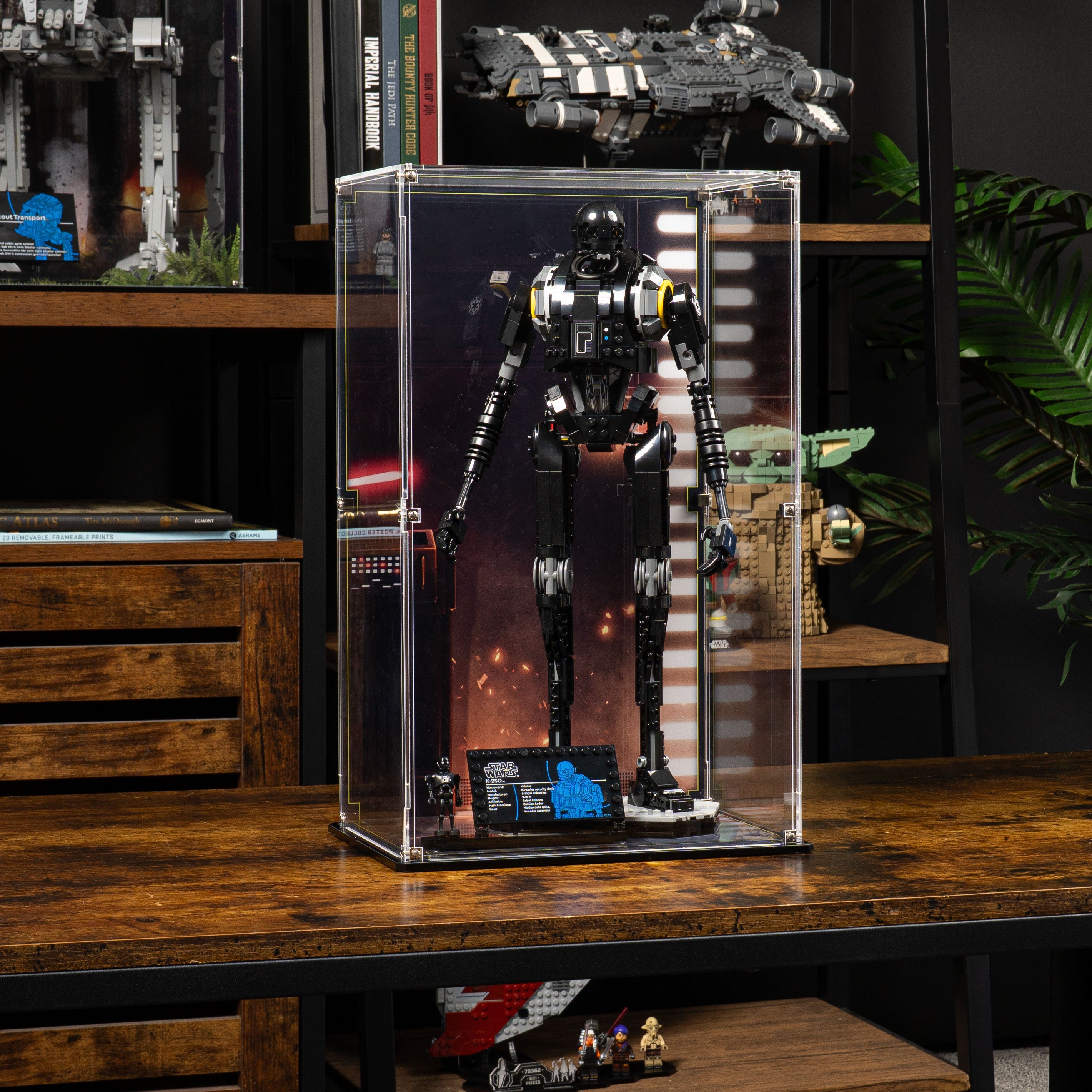 Display Case for LEGO® Star Wars™ K-2SO™ Security Droid (75434)