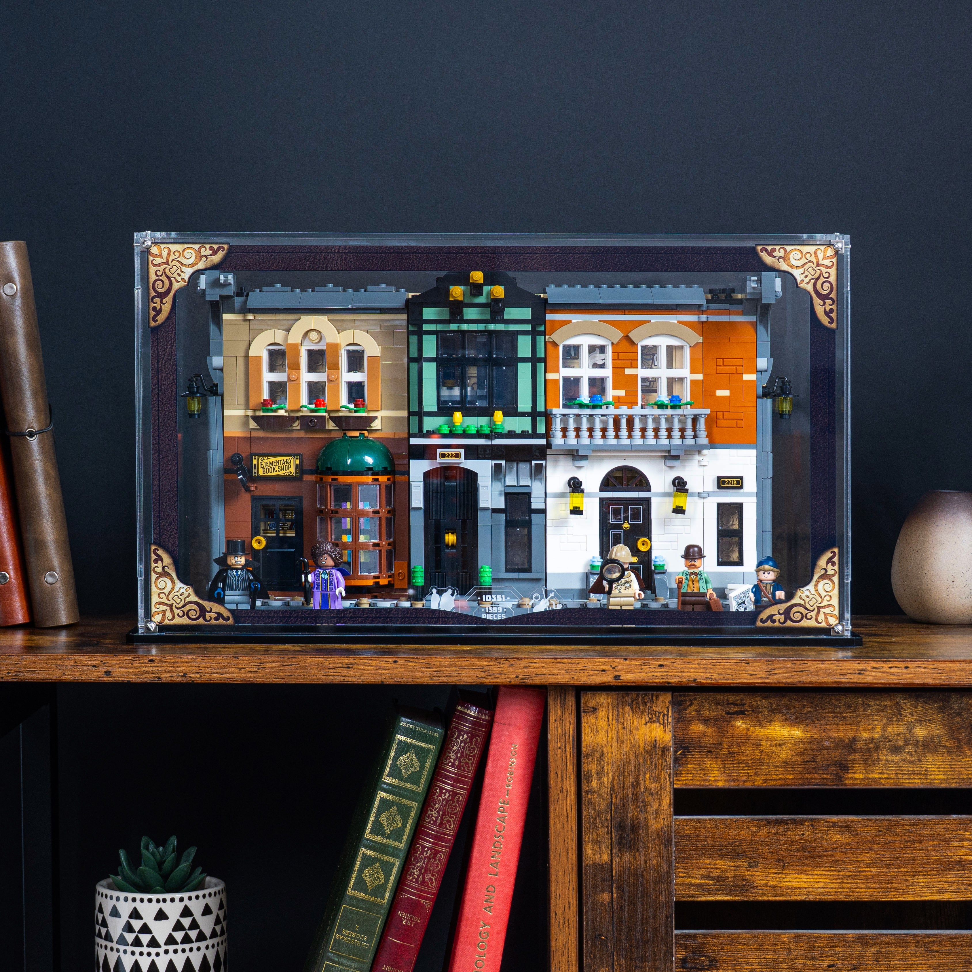 Display Case for LEGO® Icons: Sherlock Holmes Book Nook (10351)