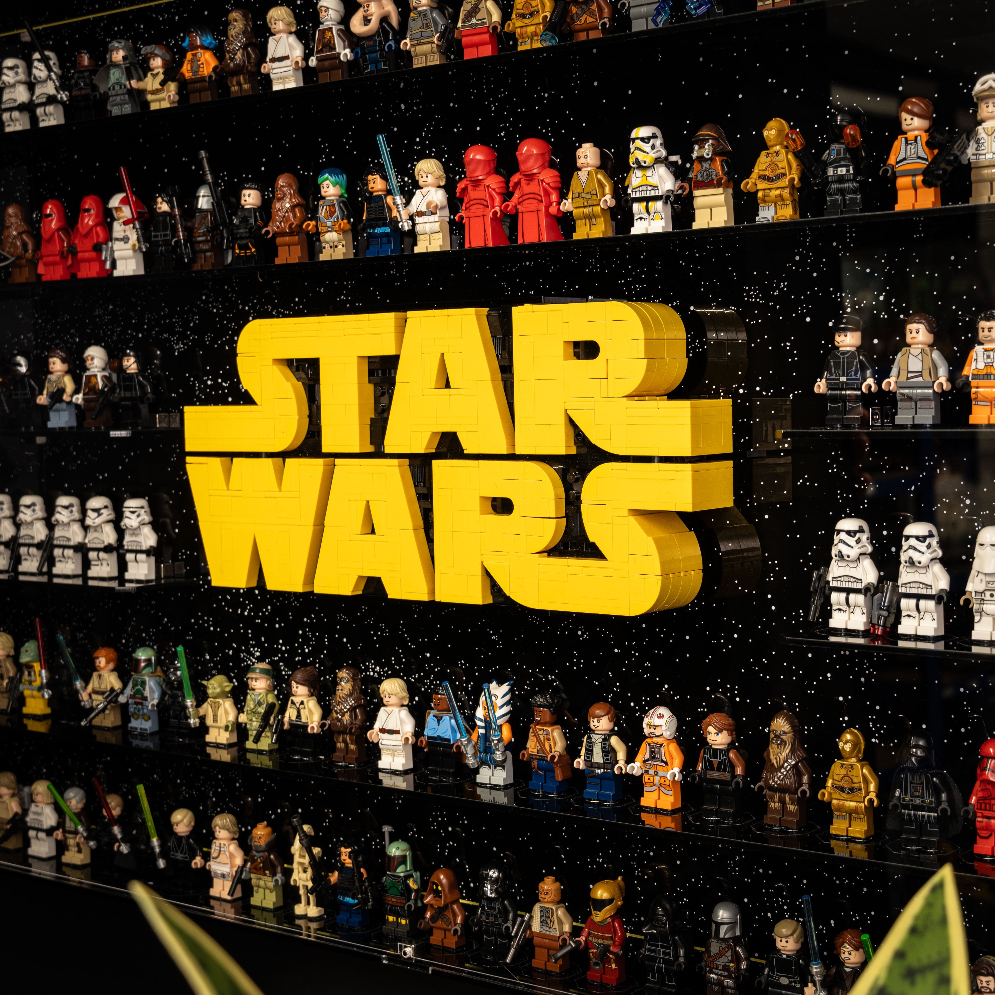 Wall Mounted Display Case for LEGO® Star Wars: Brick-Built Star Wars Logo & 124 Minifigures (75407)