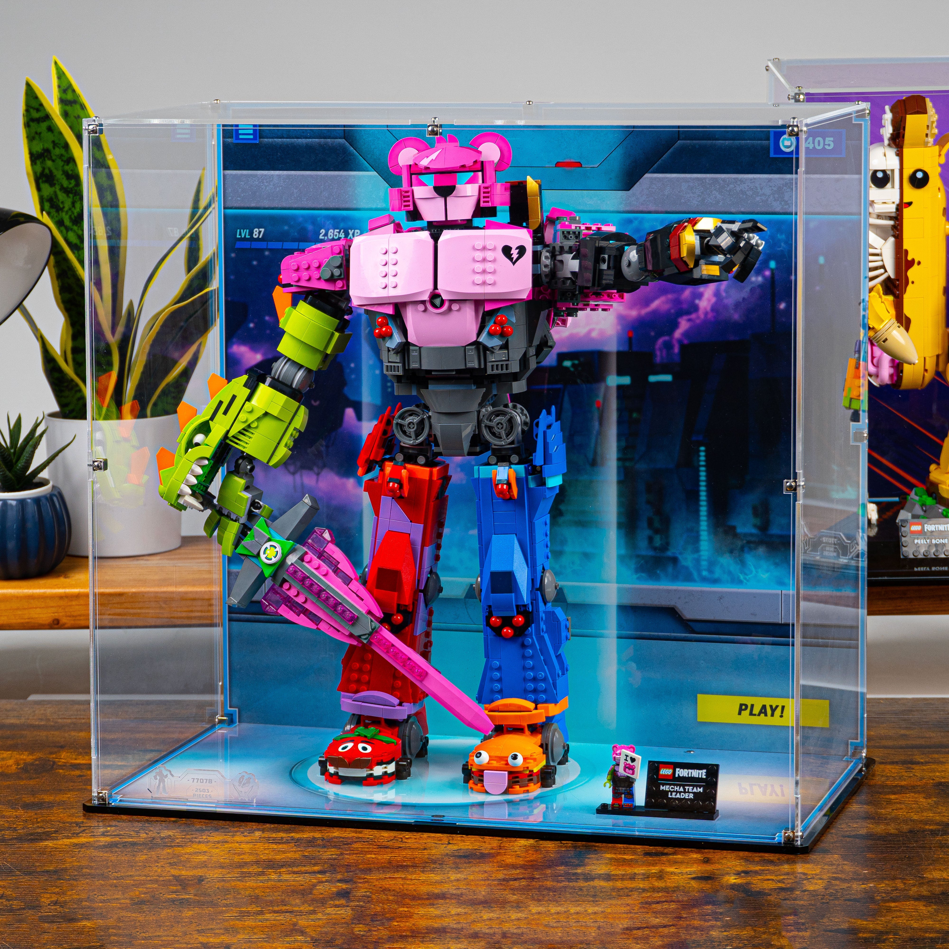 Display Case for LEGO® Fortnite: Mecha Team Leader (77078)
