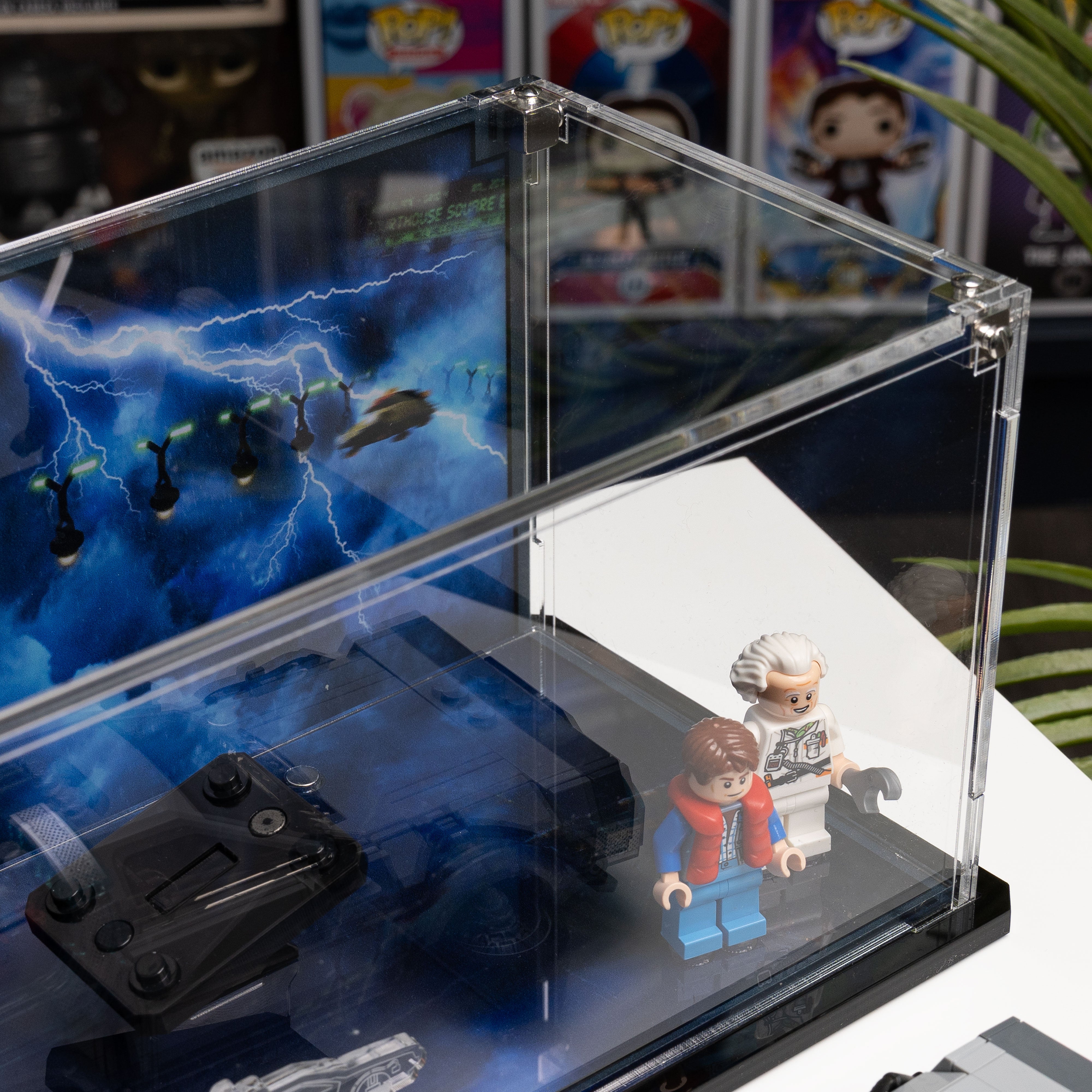 Display Case for LEGO® Speed Champions: Time Machine from Back to the Future (77256)