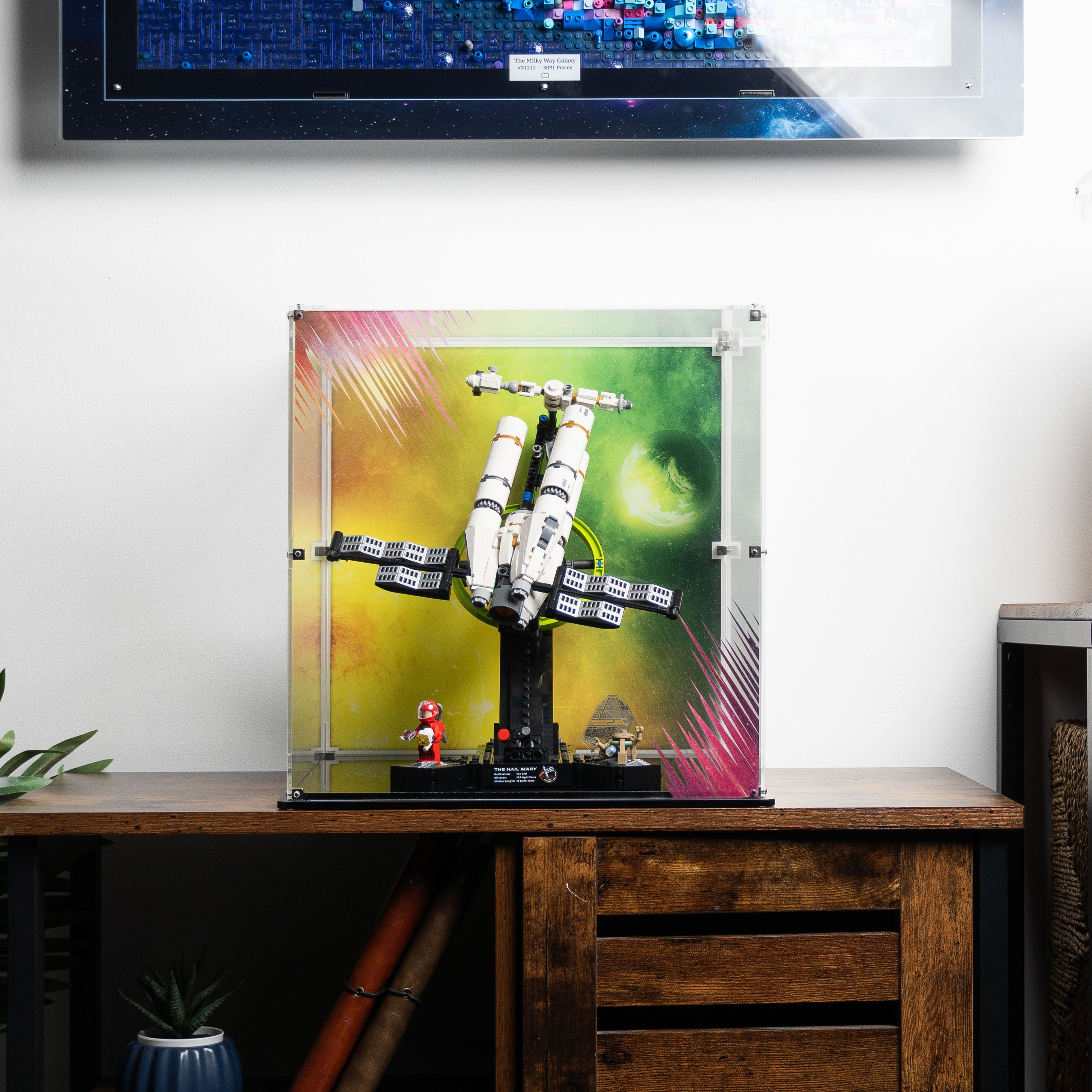 Display Case for LEGO® Icons: Project Hail Mary (11389)