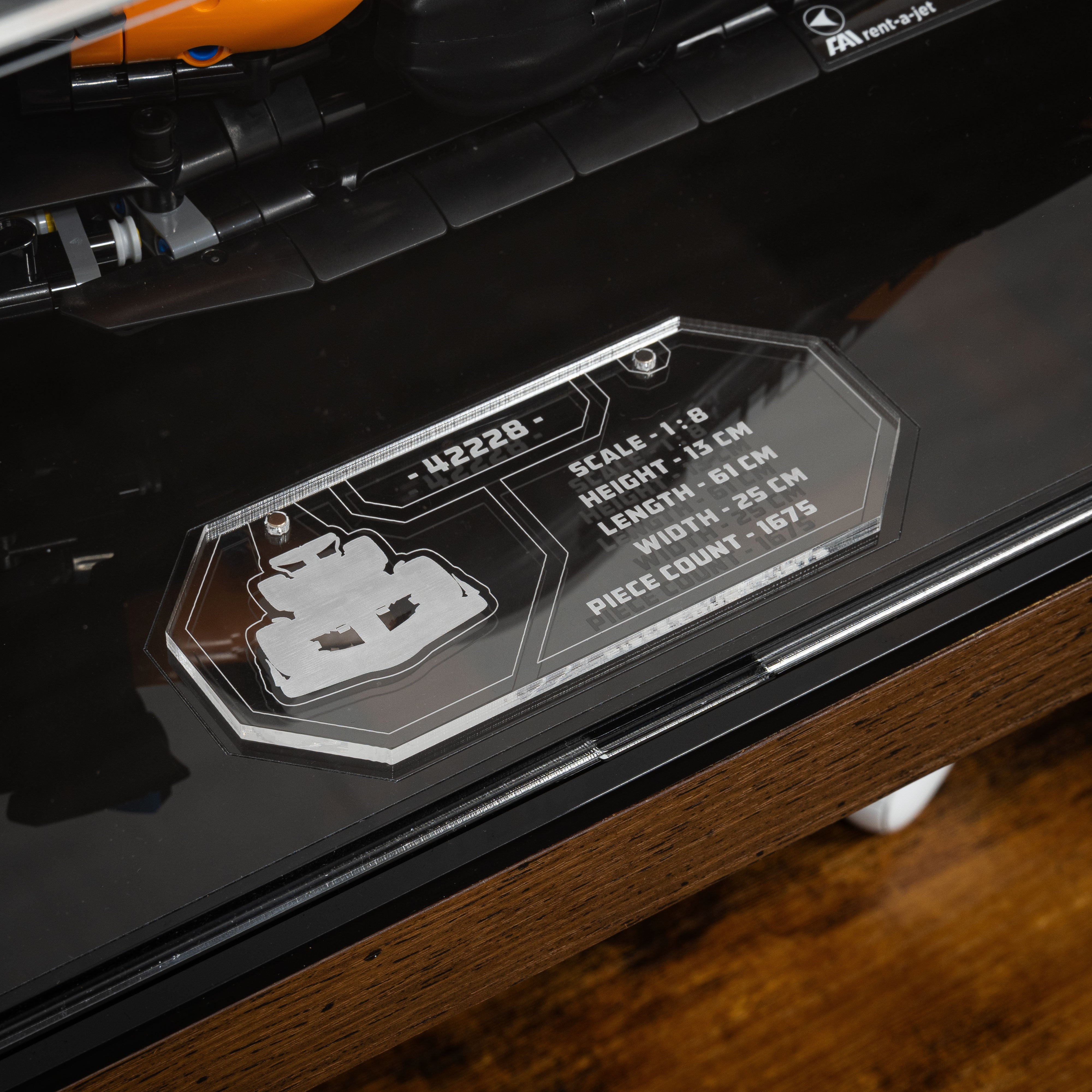 Display Case for LEGO® Technic McLaren MCL39 F1® Car (42228)