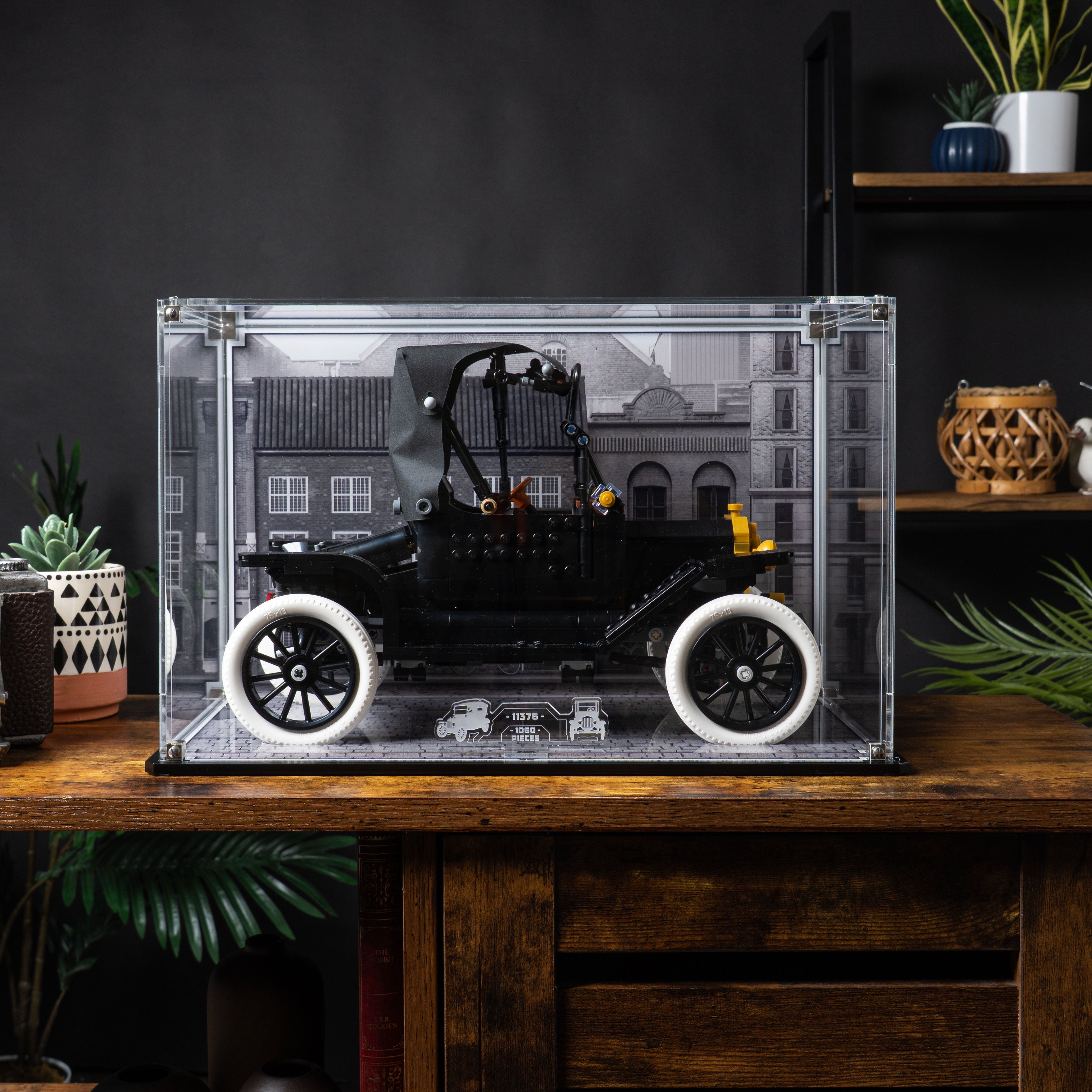 Display Case for LEGO® Icons: Ford Model T (11376)