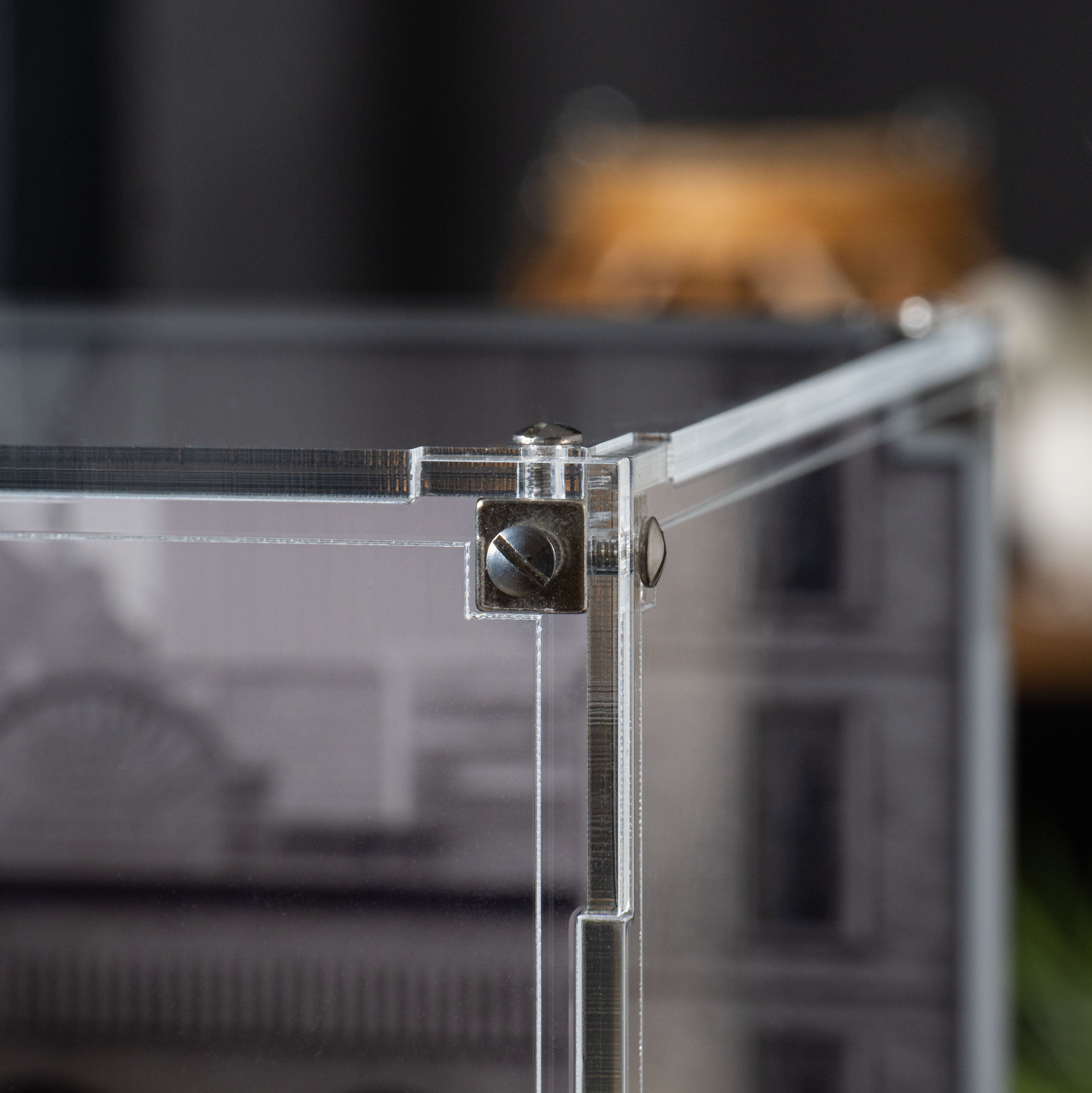 Display Case for LEGO® Icons: Ford Model T (11376)