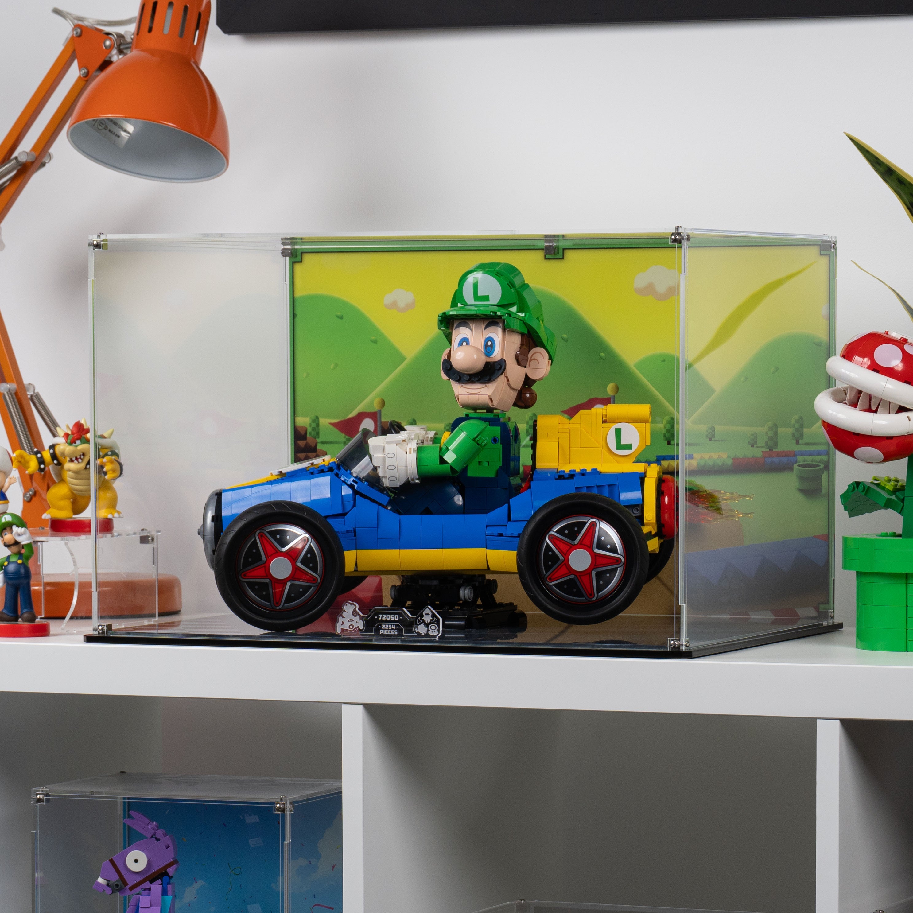 Display Case for LEGO® Mario Kart™ Luigi & Mach 8 (72050)
