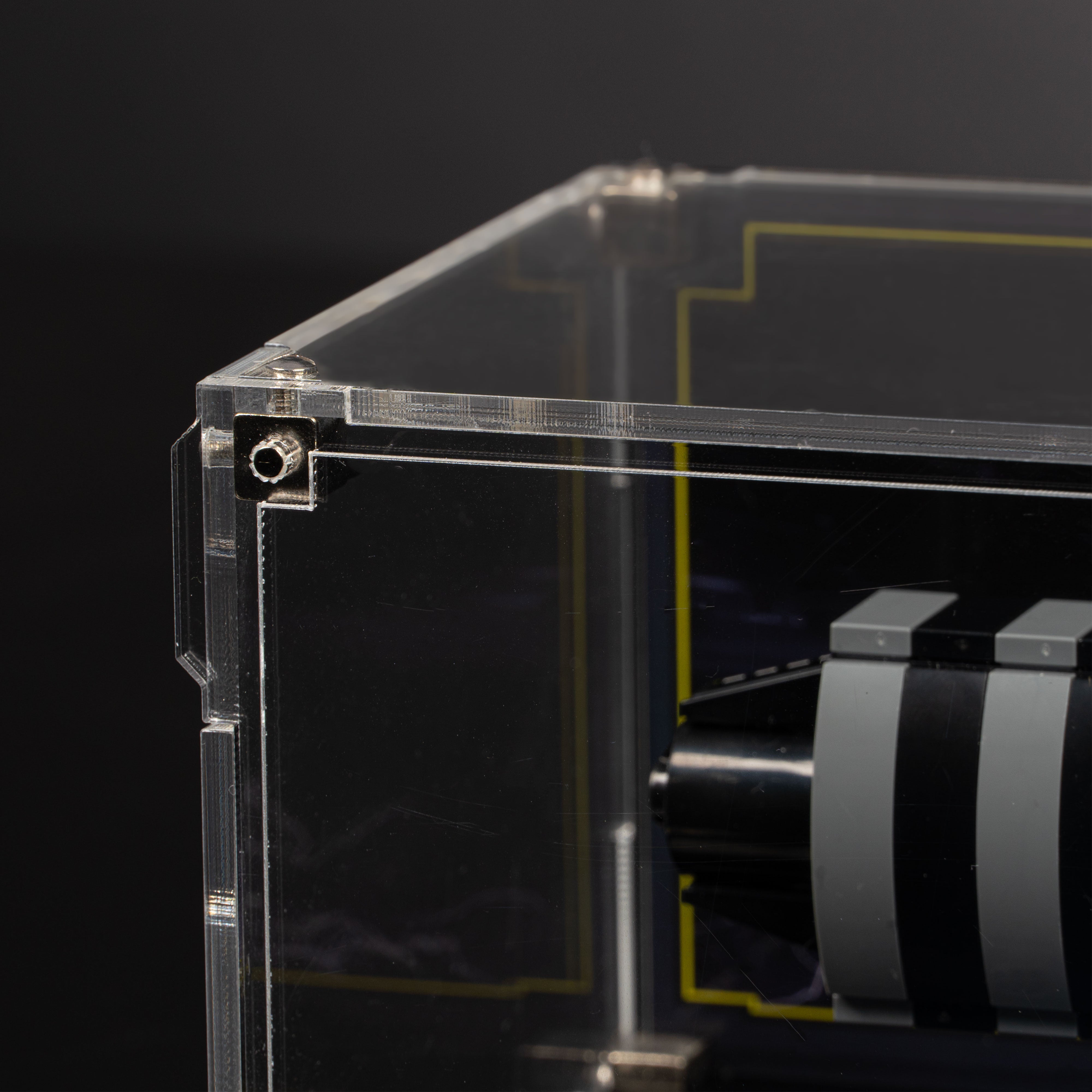 Limited Edition Display Case for LEGO® Star Wars™ The Darksaber (40917)