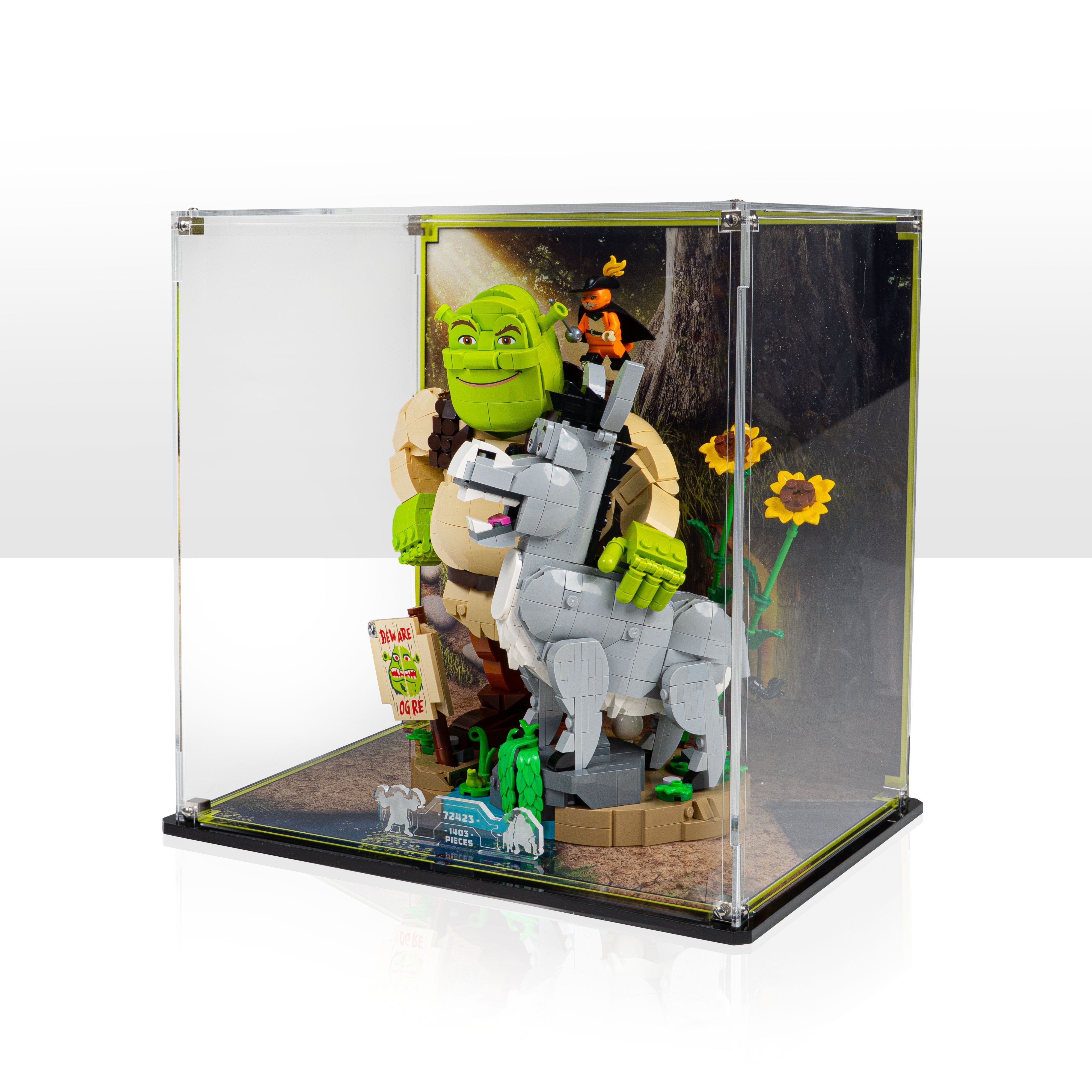 Display Case for LEGO® Shrek, Donkey & Puss in Boots (72423)