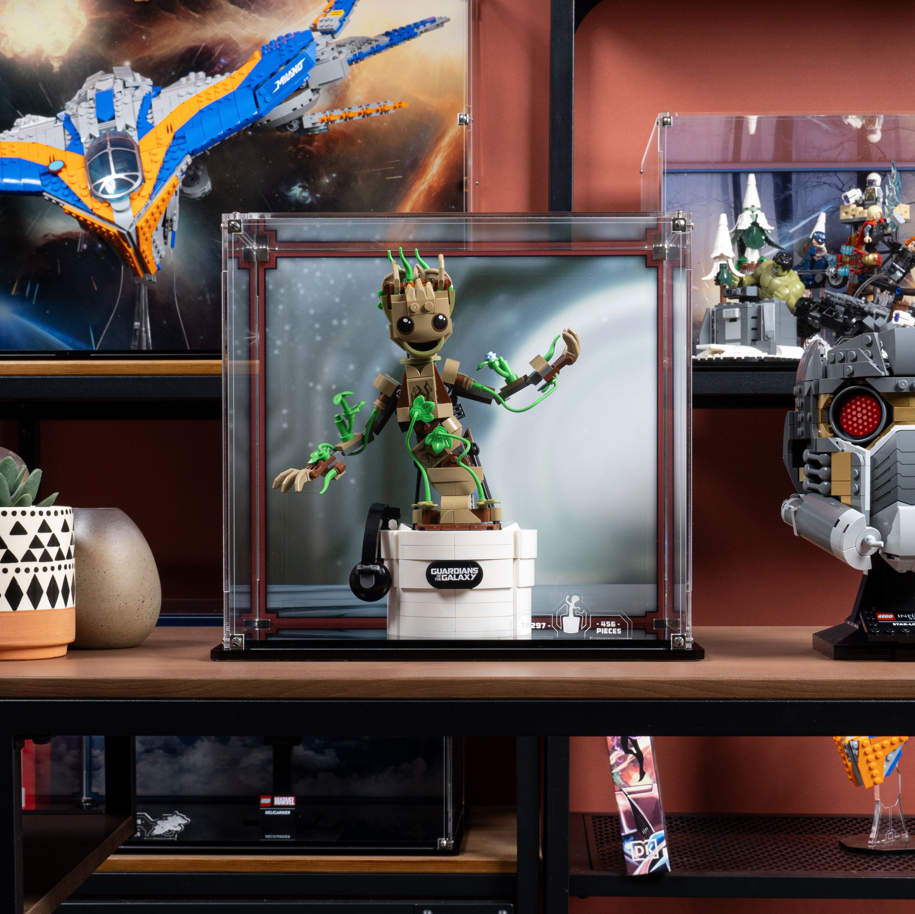 Display Case for LEGO® Marvel™ Dancing Groot (76297)