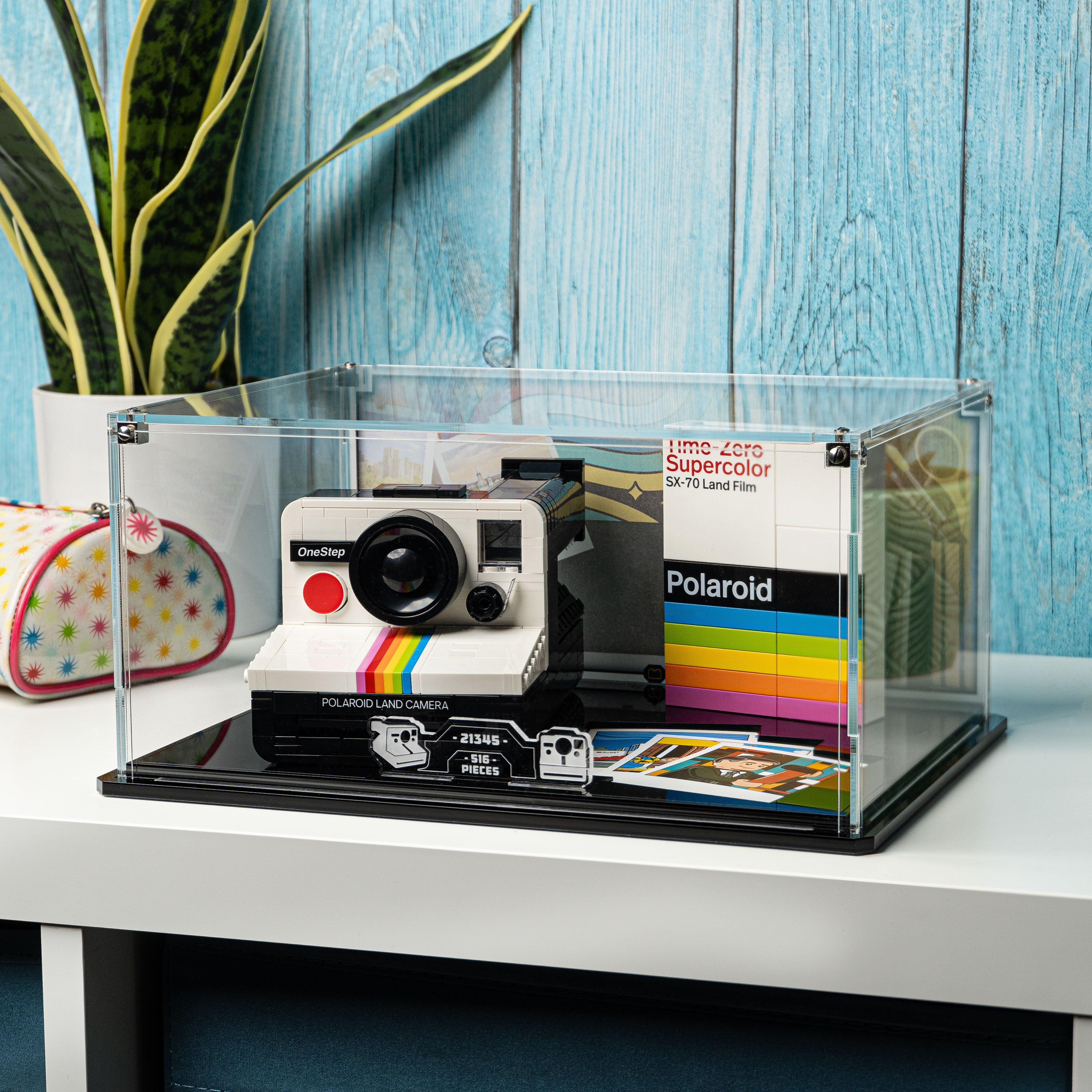 Display Case for LEGO® Polaroid OneStep SX-70 Camera (21345)