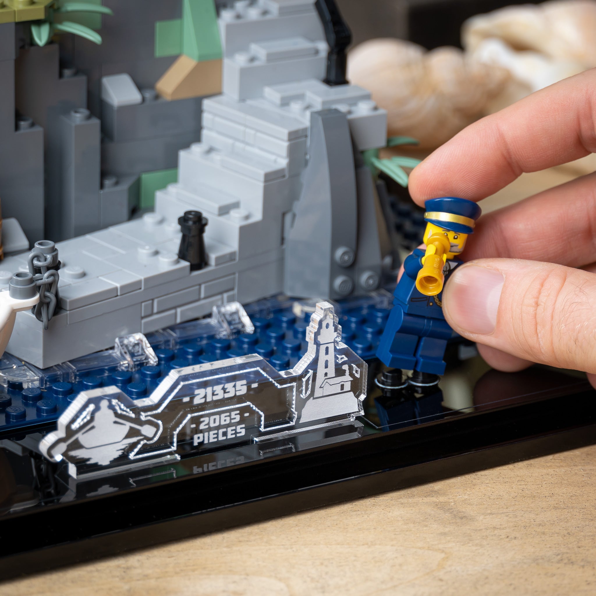 Display Case for LEGO® Ideas: Motorised Lighthouse (21335)