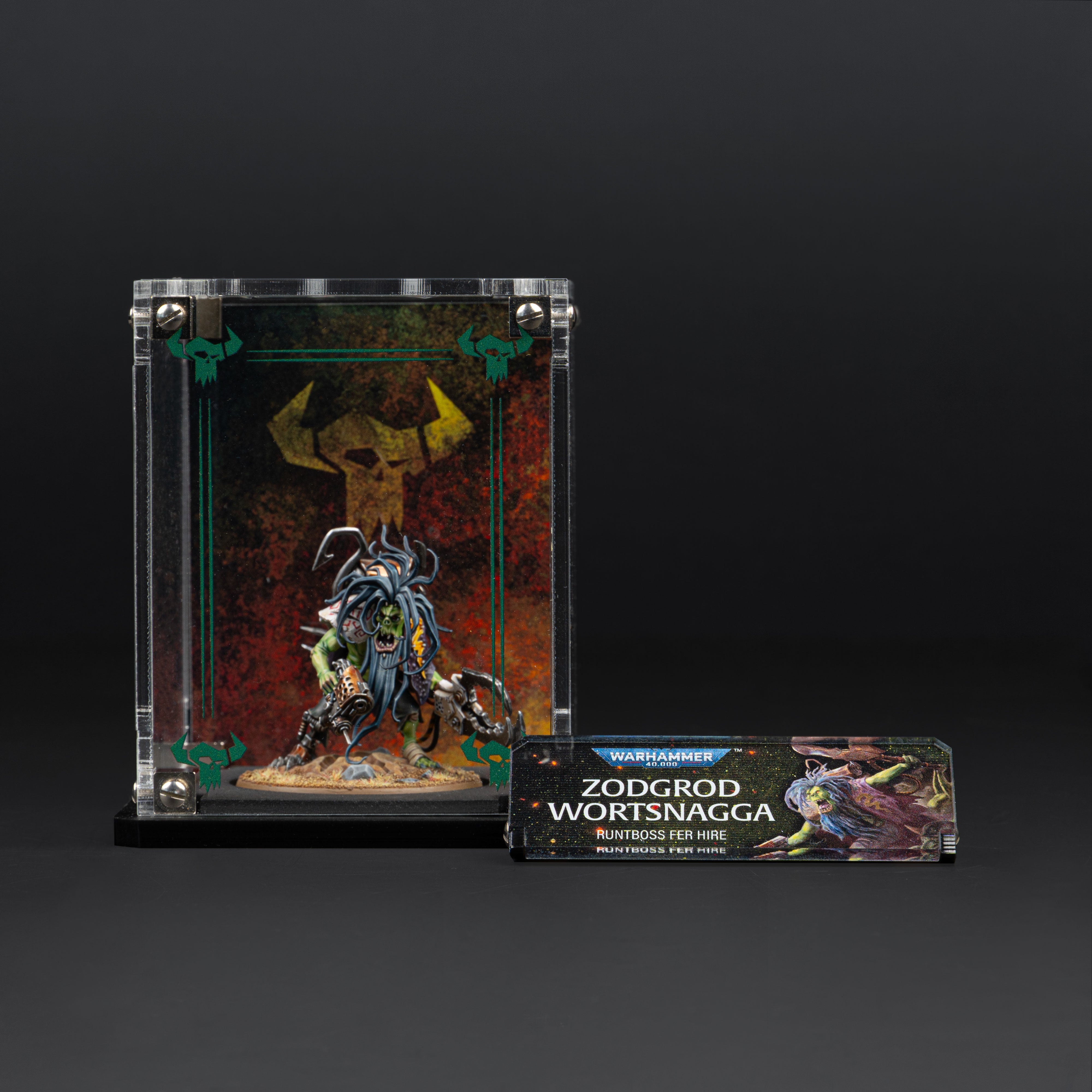 Display Cases for Warhammer® 40,000 Orks Miniatures