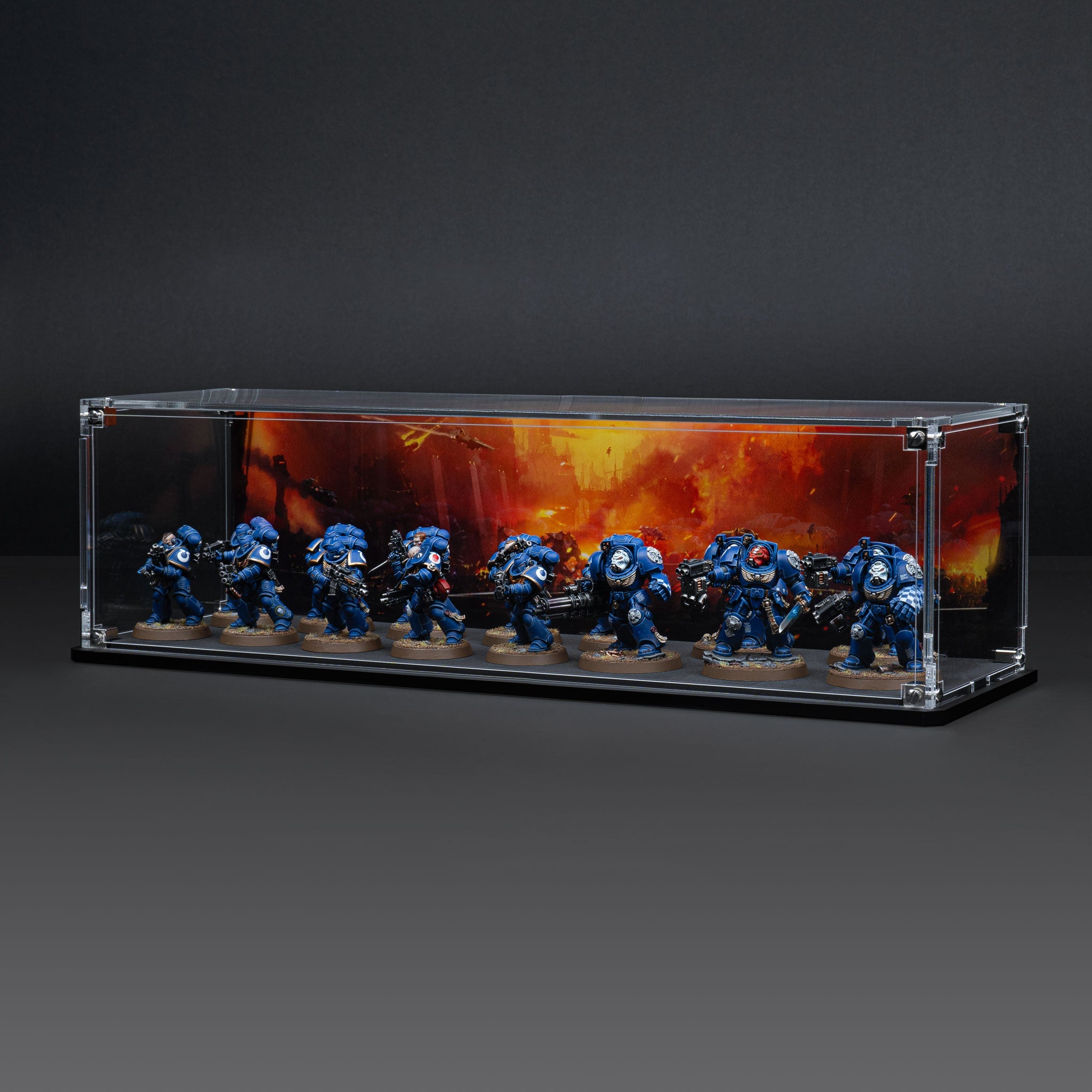 Display Case for Warhammer® Squad with Endless War Background