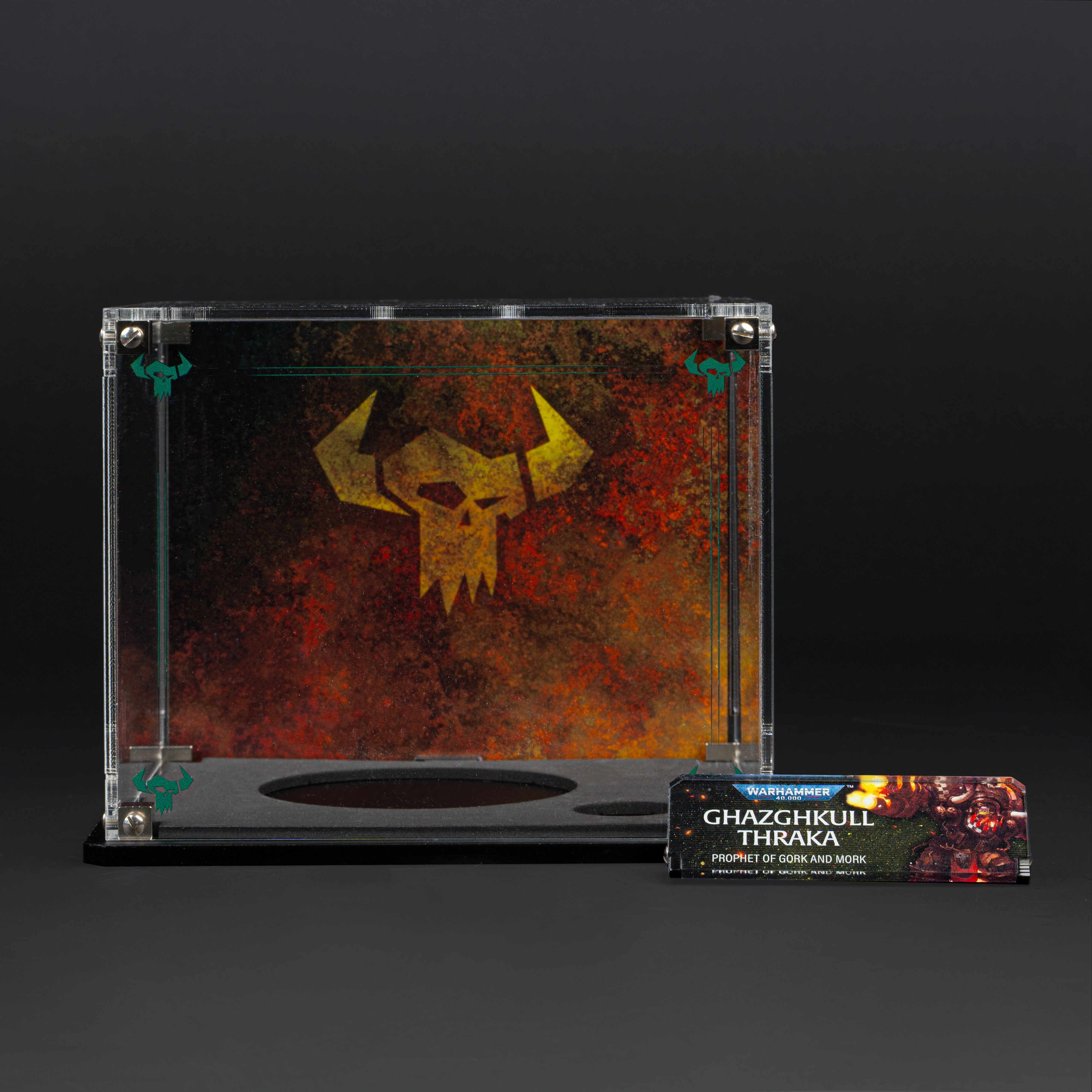 Display Cases for Warhammer® 40,000 Orks Miniatures