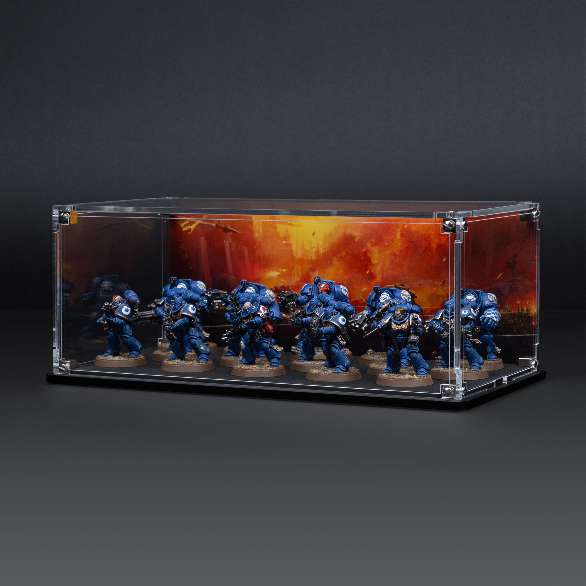 Display Case for Warhammer® Squad with Endless War Background