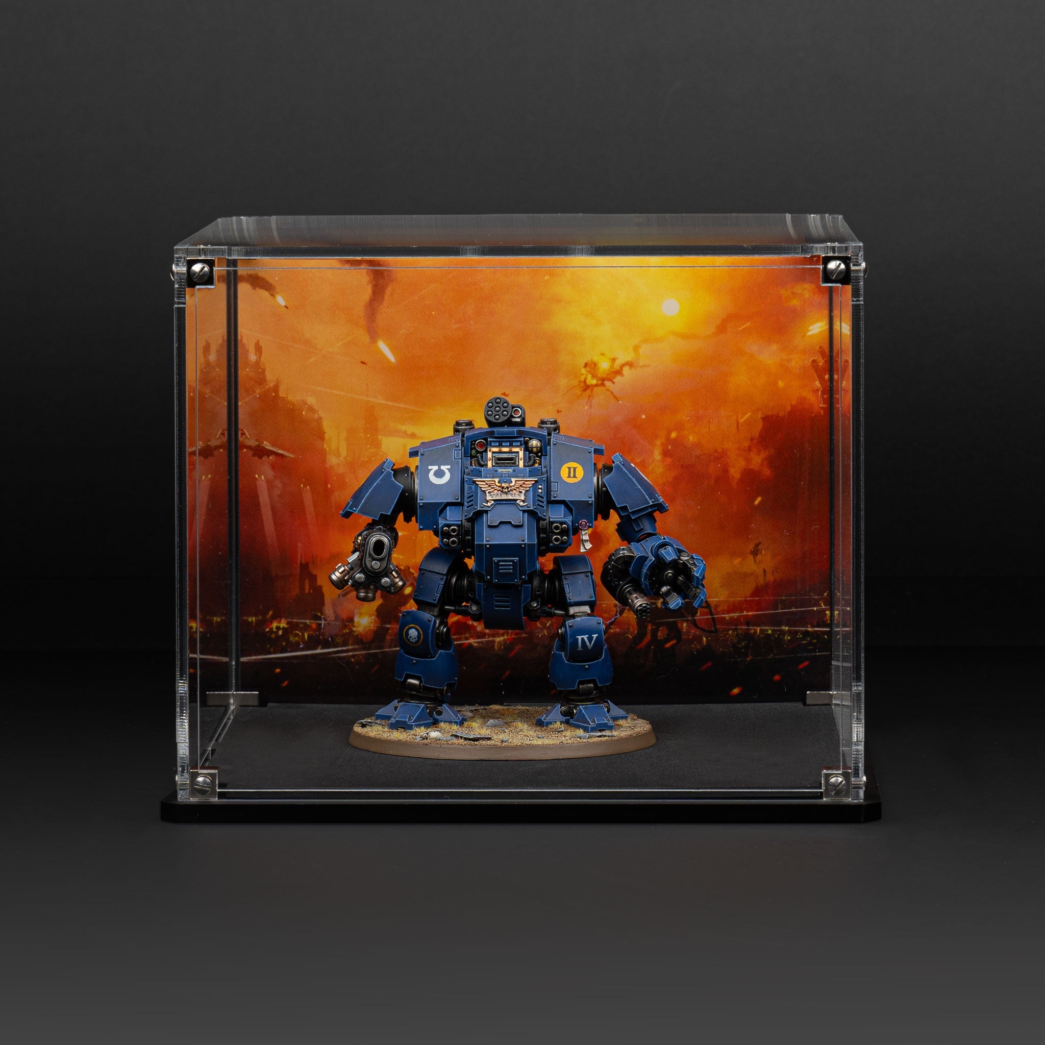 Oversized Miniature Display Case for Warhammer® with Endless War Background