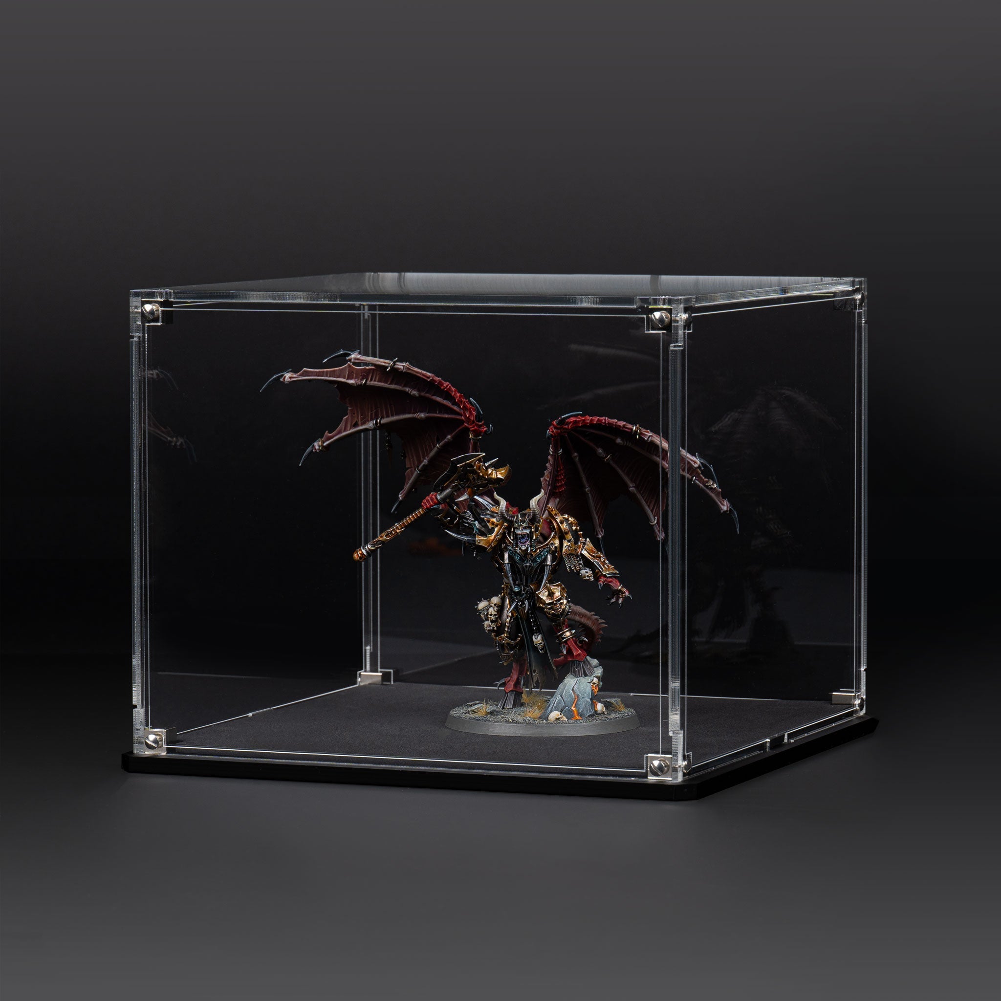 Oversized Miniature Display Case for Warhammer® with Clear Background