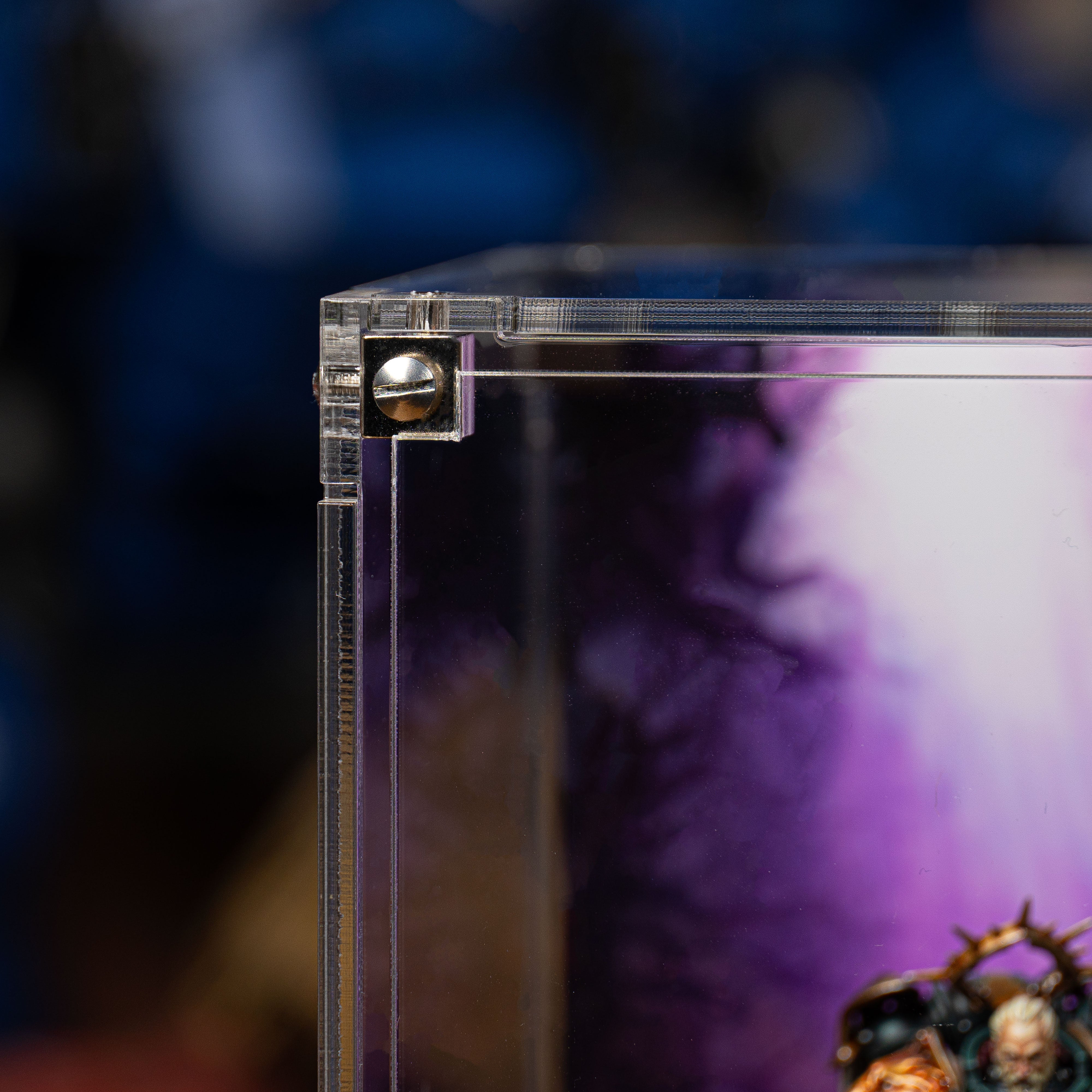 Display Case for Warhammer® 40,000 Dark Angels Lion El’Jonson