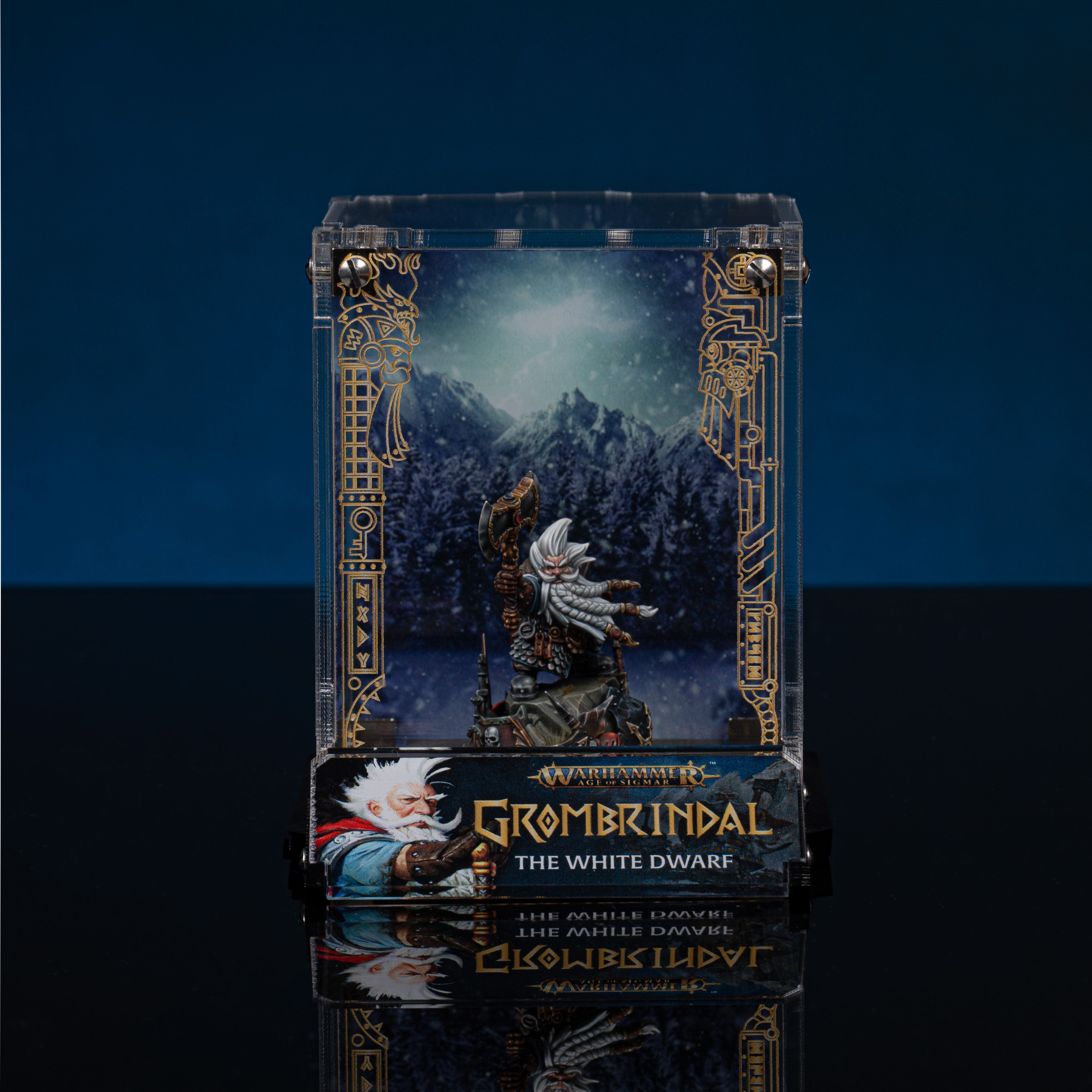 Limited Edition Display Case & Plaque for the Warhammer® Grombrindal Commemorative Anniversary Miniature