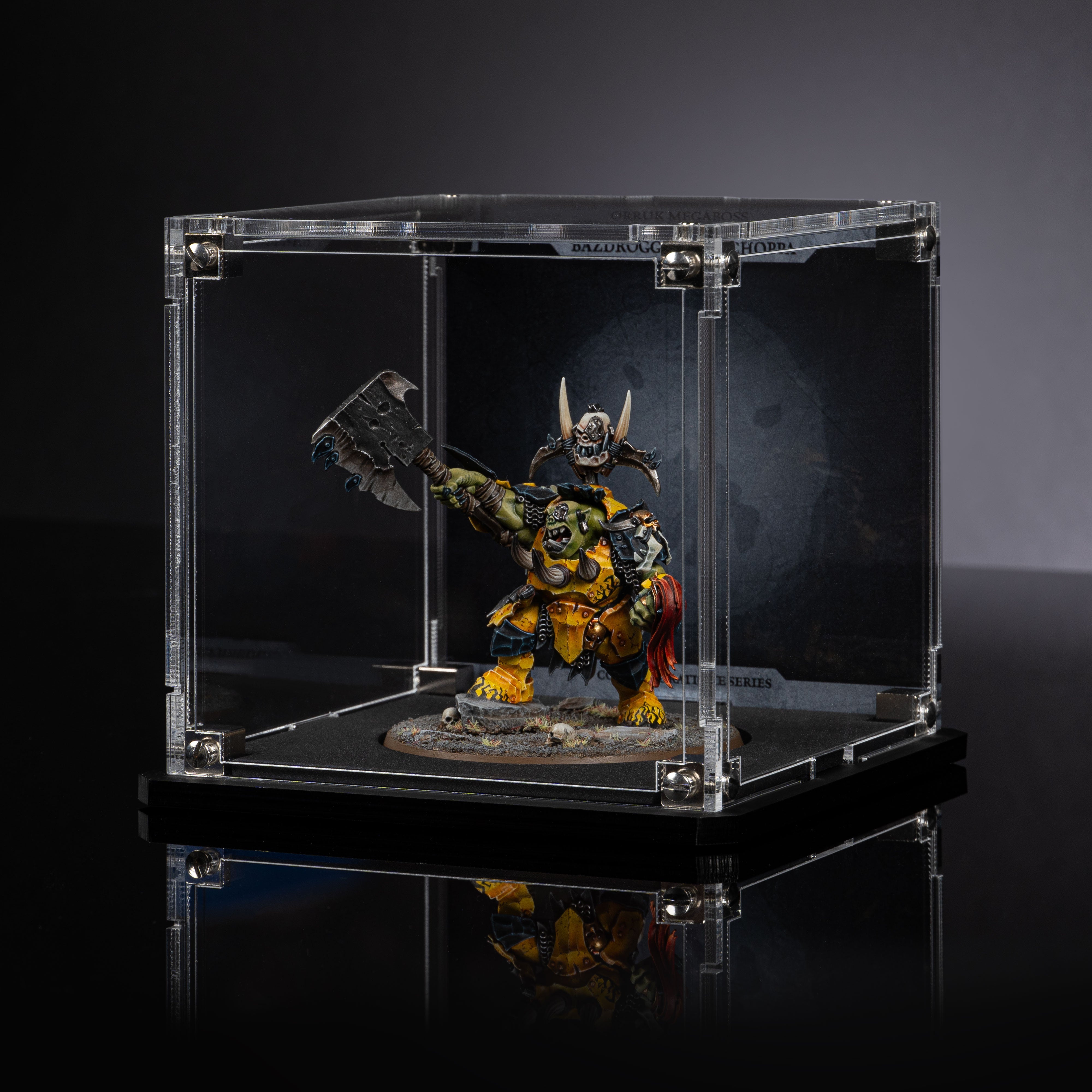 Display Case for Warhammer®+ Bazdrogg Nekk-choppa